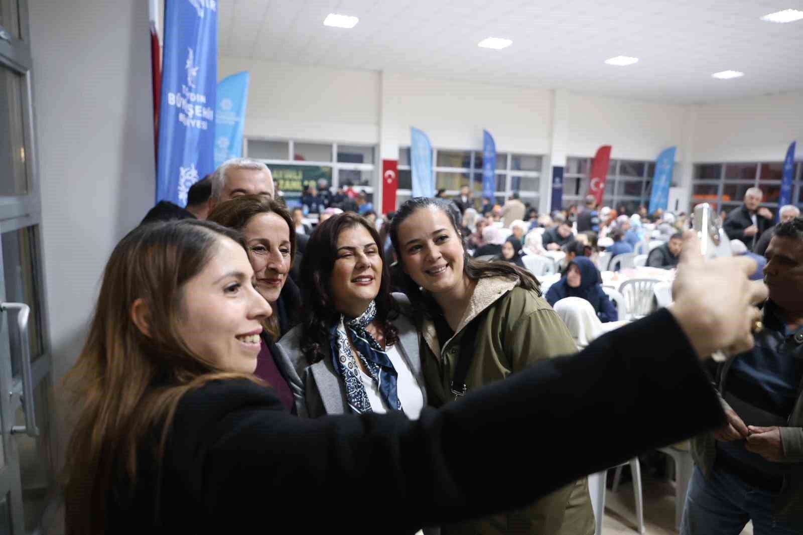 Baskan Cercioglu Kocarlida Iftar Sofrasinda Vatandaslarla Bir Araya Geldi F7553F7E11230341Bc6D9A0B071Af80A