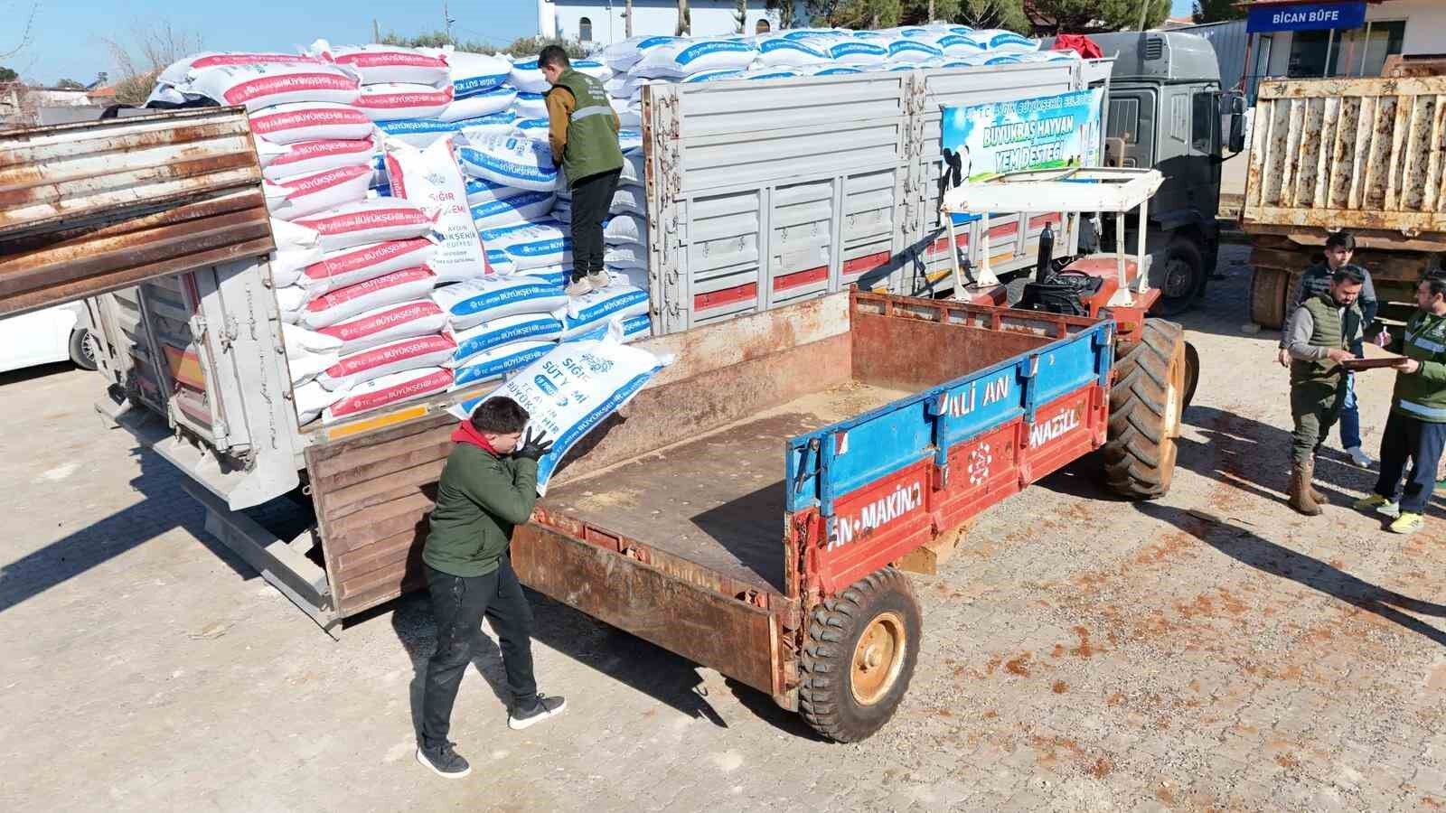 Baskan Cercioglundan Karacasuda Kucuk Ureticilere Yem Destegi 126D5D31647999Ec2Ddbba7E6059F91D