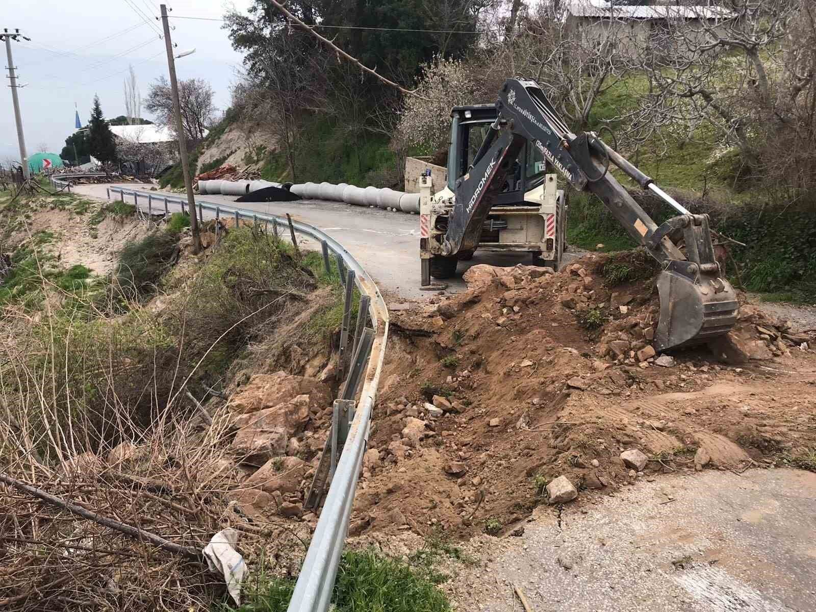 Baskan Cercioglunun Calismalariyla Kirsal Mahallelerin Yollari Yenileniyor 66477Aefc258Bdd1B5Bbd0E66D434D05