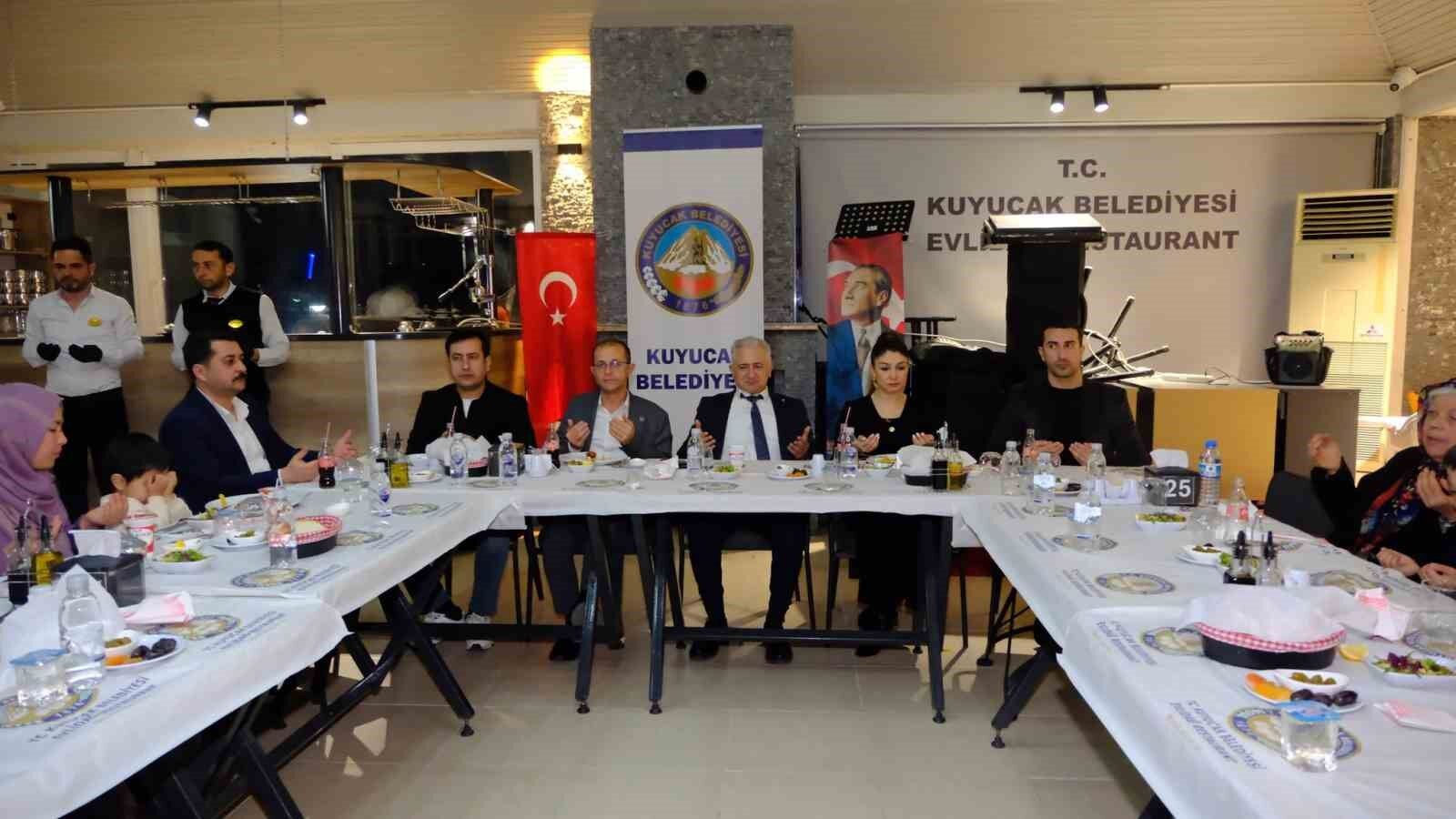 Baskan Doganca Oksuz Ve Yetimlerle Iftarda Bulustu 2Adfdd562Cbb560325B8F856447D53Ab