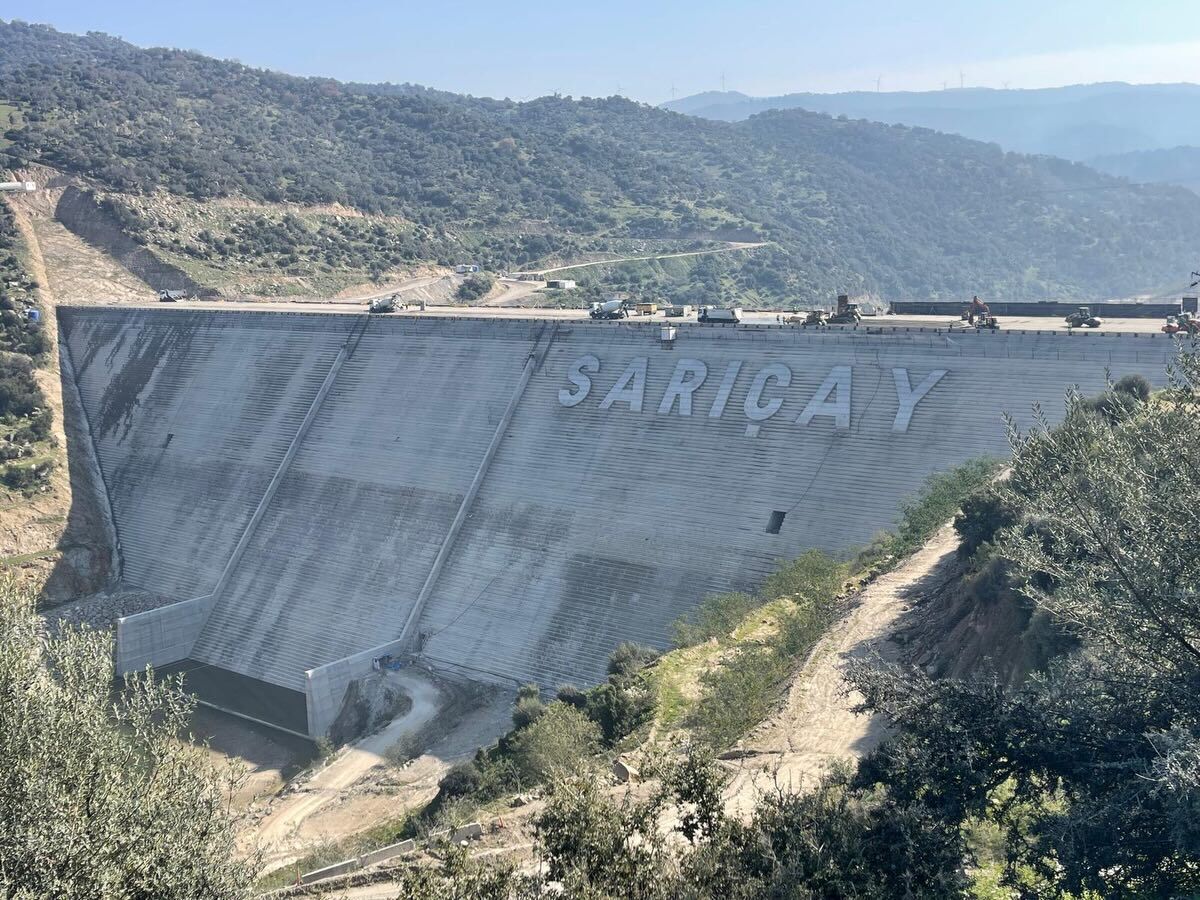 Baskan Erdem Onlar Konusur Ak Parti Yapar 650326 1617C4682B8037120E2A924F94A5A77E