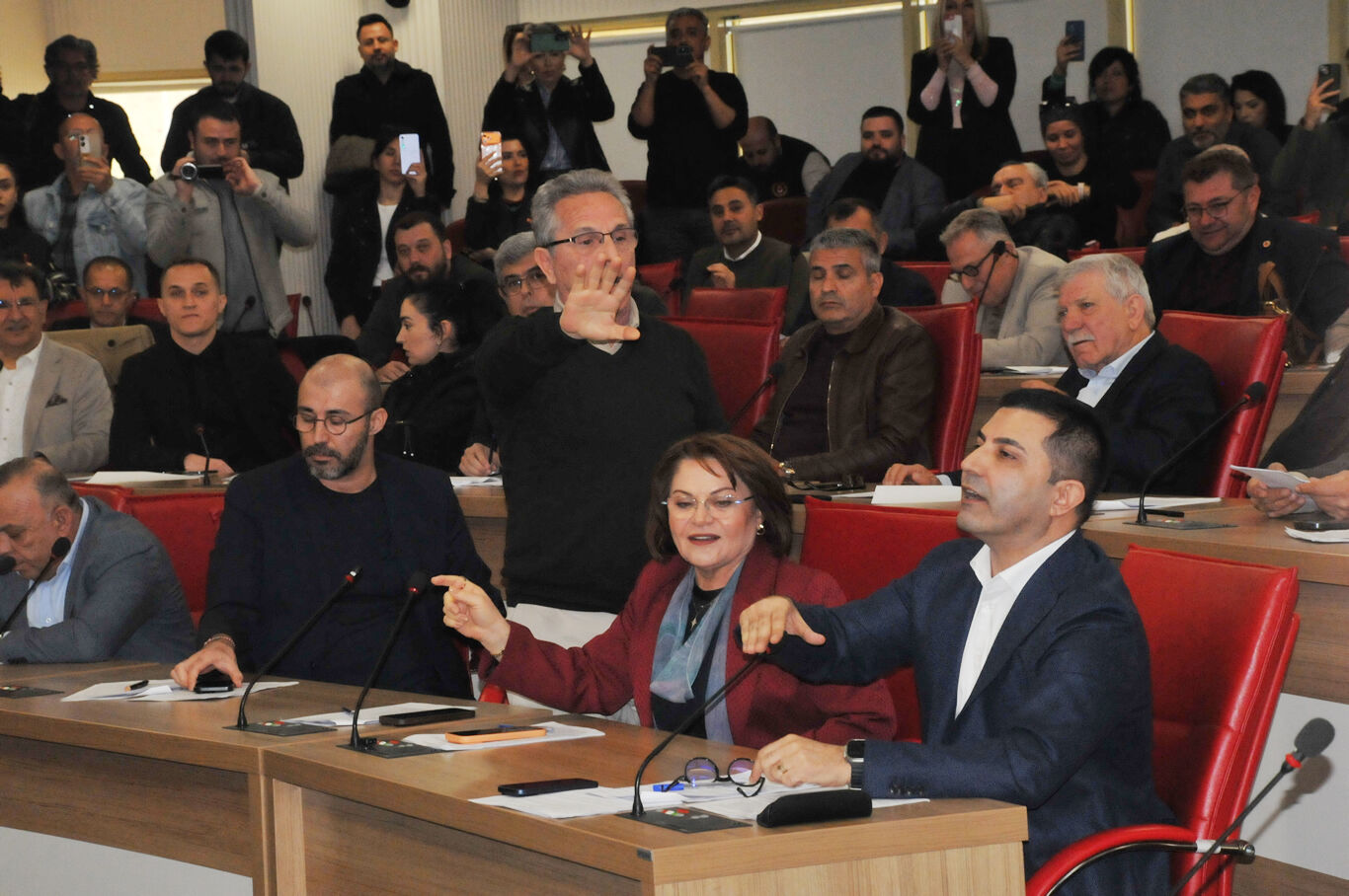 Baskan Tetikten Buyuksehire Yatirim Elestirisi 645726 3B677D9C054Ffd983Ab086093Df83B23