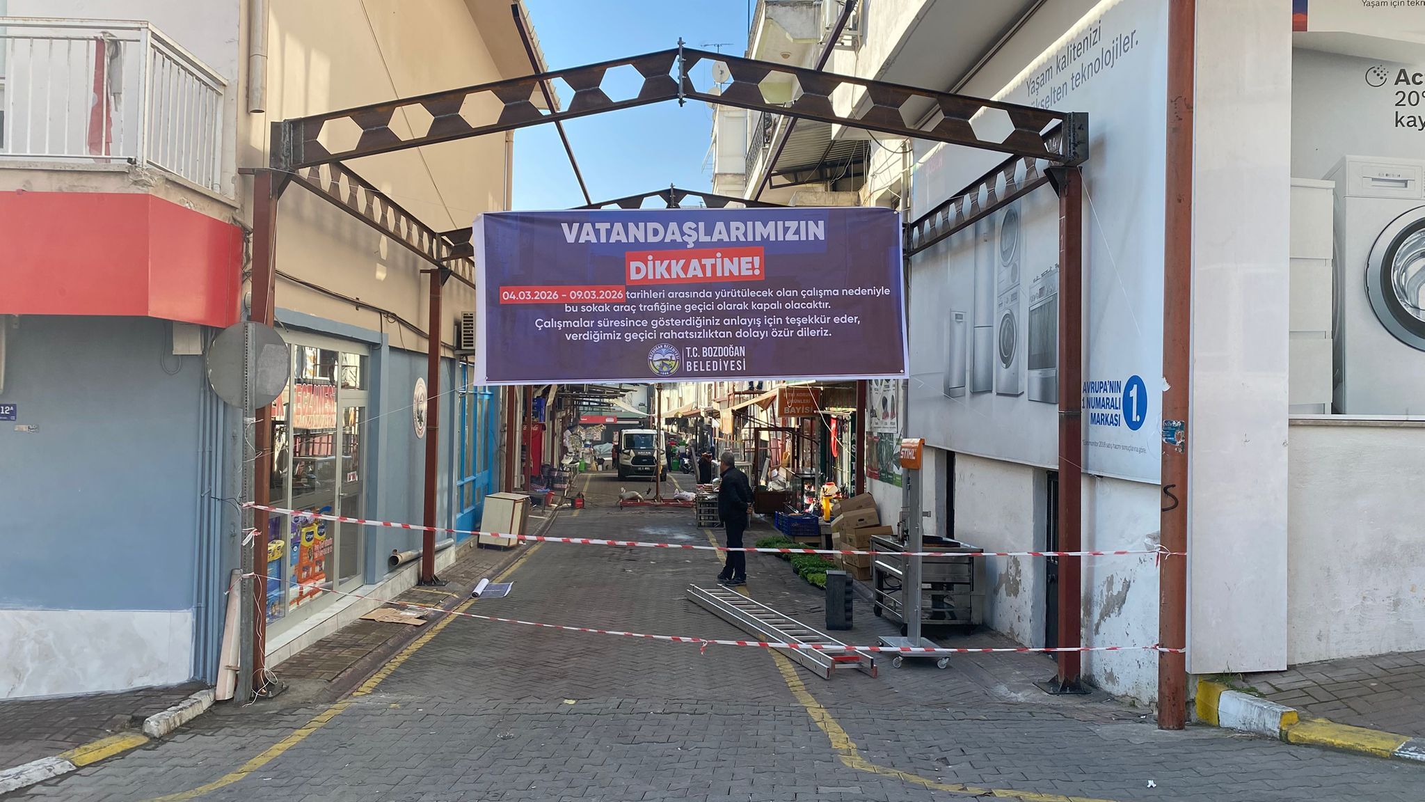 Bozdogan Dikkat O Sokak 5 Gun Trafige Kapatilacak 644100 54D23F1958Dc63305F8C57F7528Fbc3A