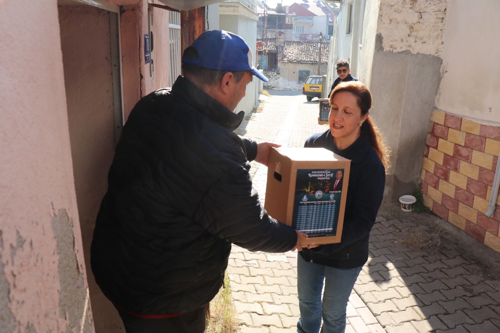 Bozdoganda Ihtiyac Sahibi Vatandaslarin Kapisini Caliyor 646919 D470Ef22B5B72642Ebeffc51Becf5387