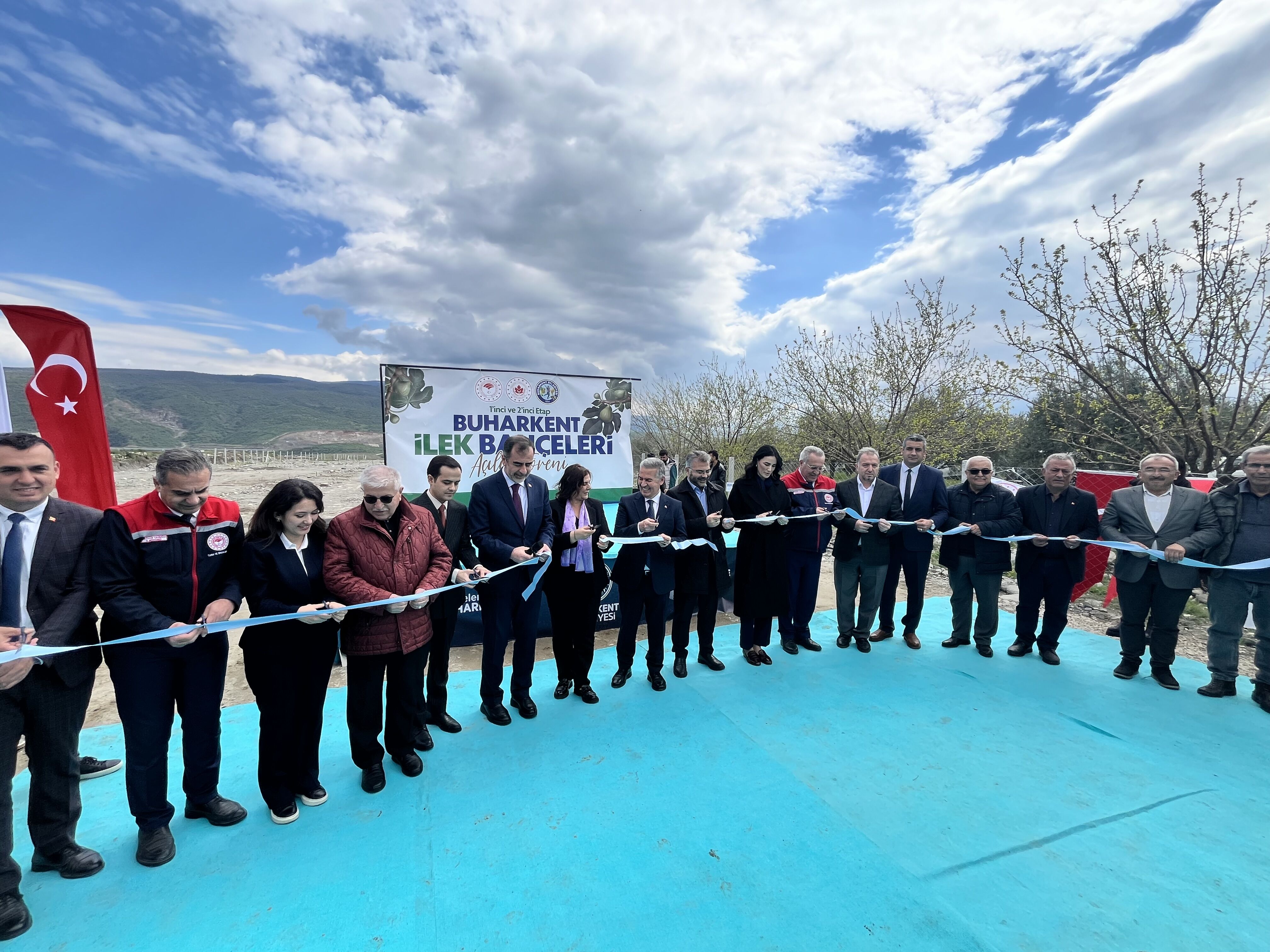 Buharkentin Ilekte Buyuk Hamlesi Incir Ureticisine Can Suyu Olacak 651132 06Ec38668D54F7E9F5Ced7494C275545