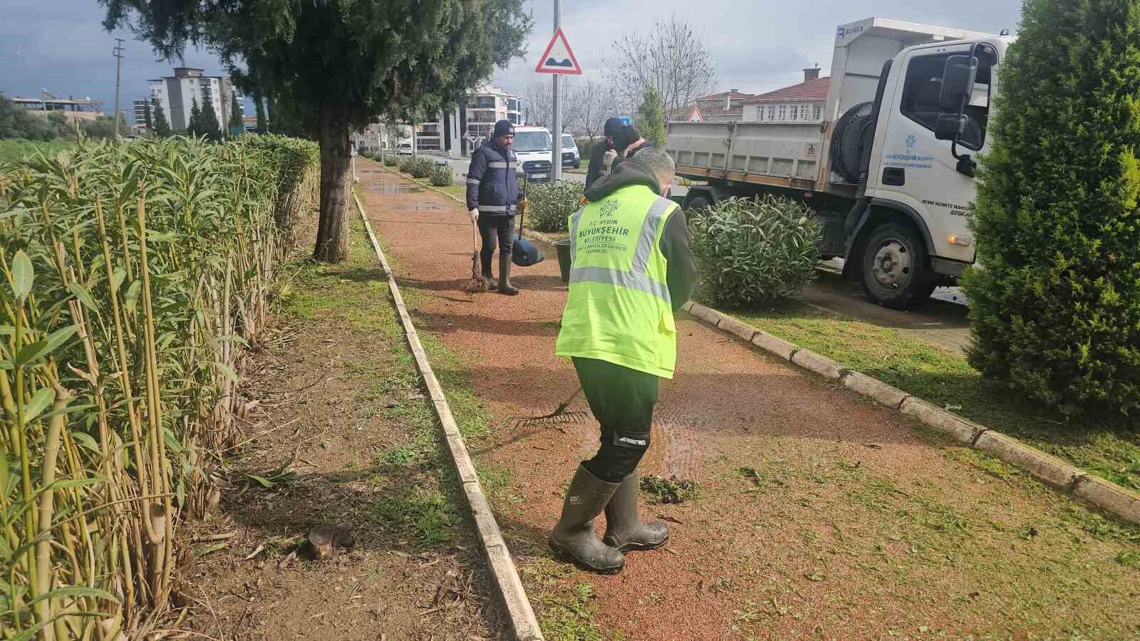 Buyuksehir Ekiplerinden Nazilli Yuruyus Yolunda Bakim Calismasi 7D9Fc7C2881Cd89D36D3D8223B2B6C16