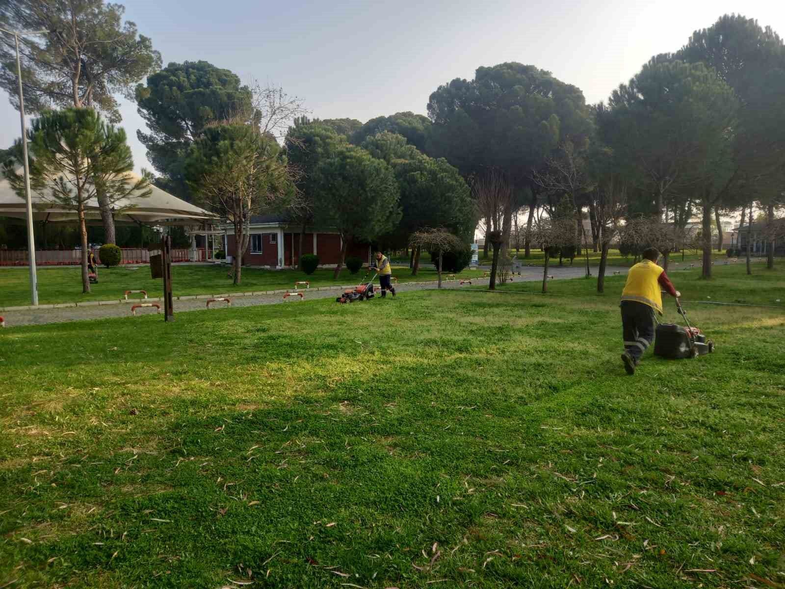 Buyuksehir Sahaya Indi Nazilli Bayrama Hazirlandi 215841975C3C6D56D7E9Ec3F5366Ecd6