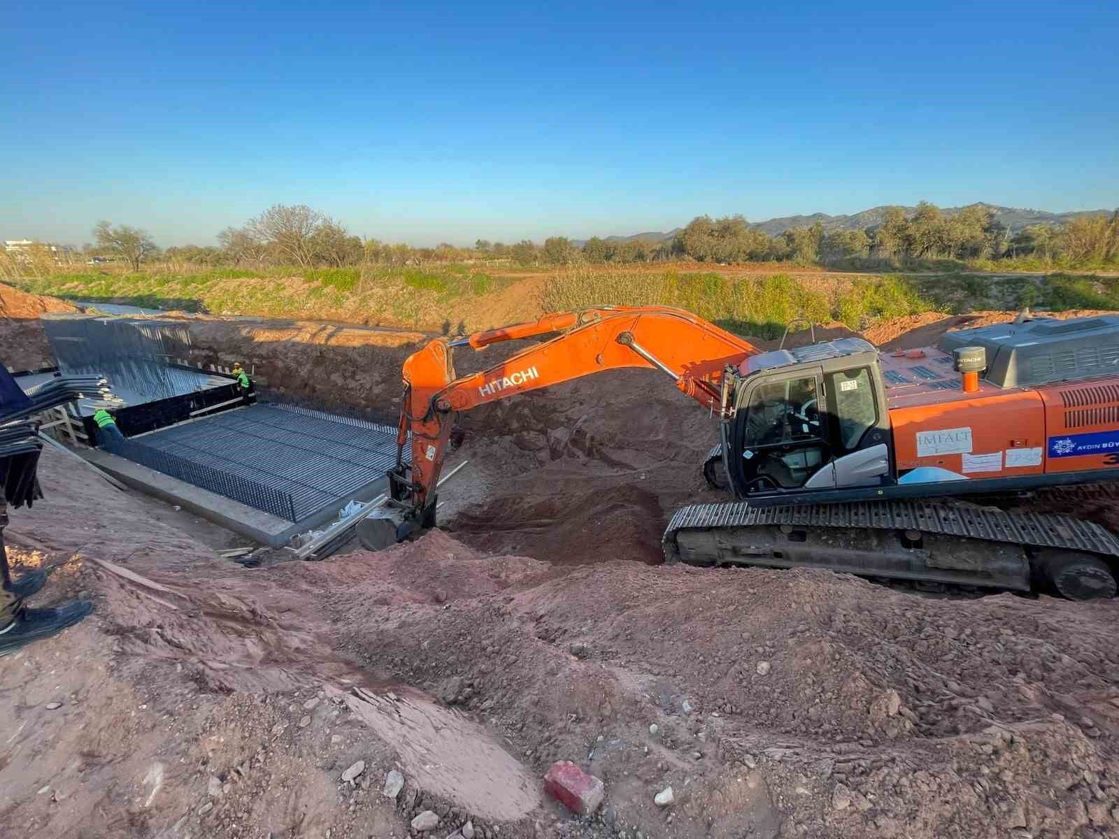 Buyuksehirden 17 Ilcede Es Zamanli Ulasim Altyapisi Calismasi 71782301729660D73775B6Beefdb8B28