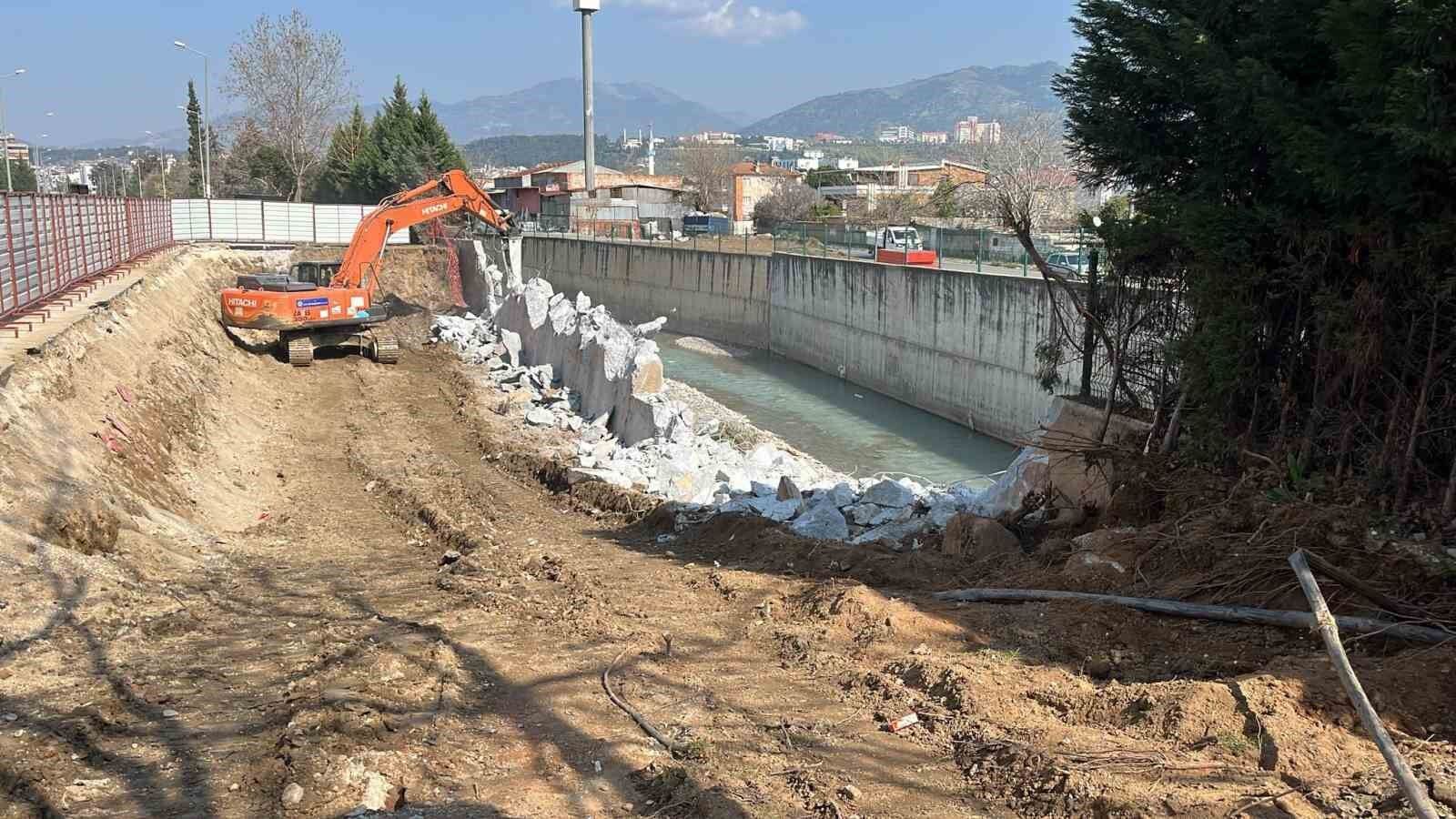 Buyuksehirin Calismalariyla Aydinin Ulasim Altyapisi Gucleniyor 1665Aa9Dd4214C11Ab606925E8Adeee6