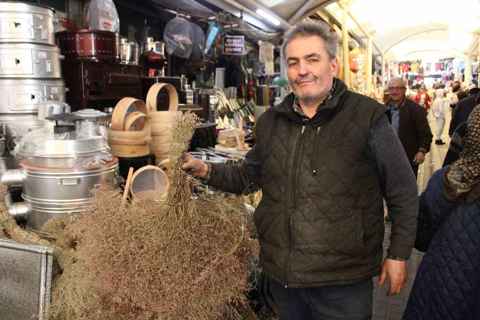 Cali Supurgesi Teknolojiye Direniyor F0Efea8429A275Cf03F2242F33766157