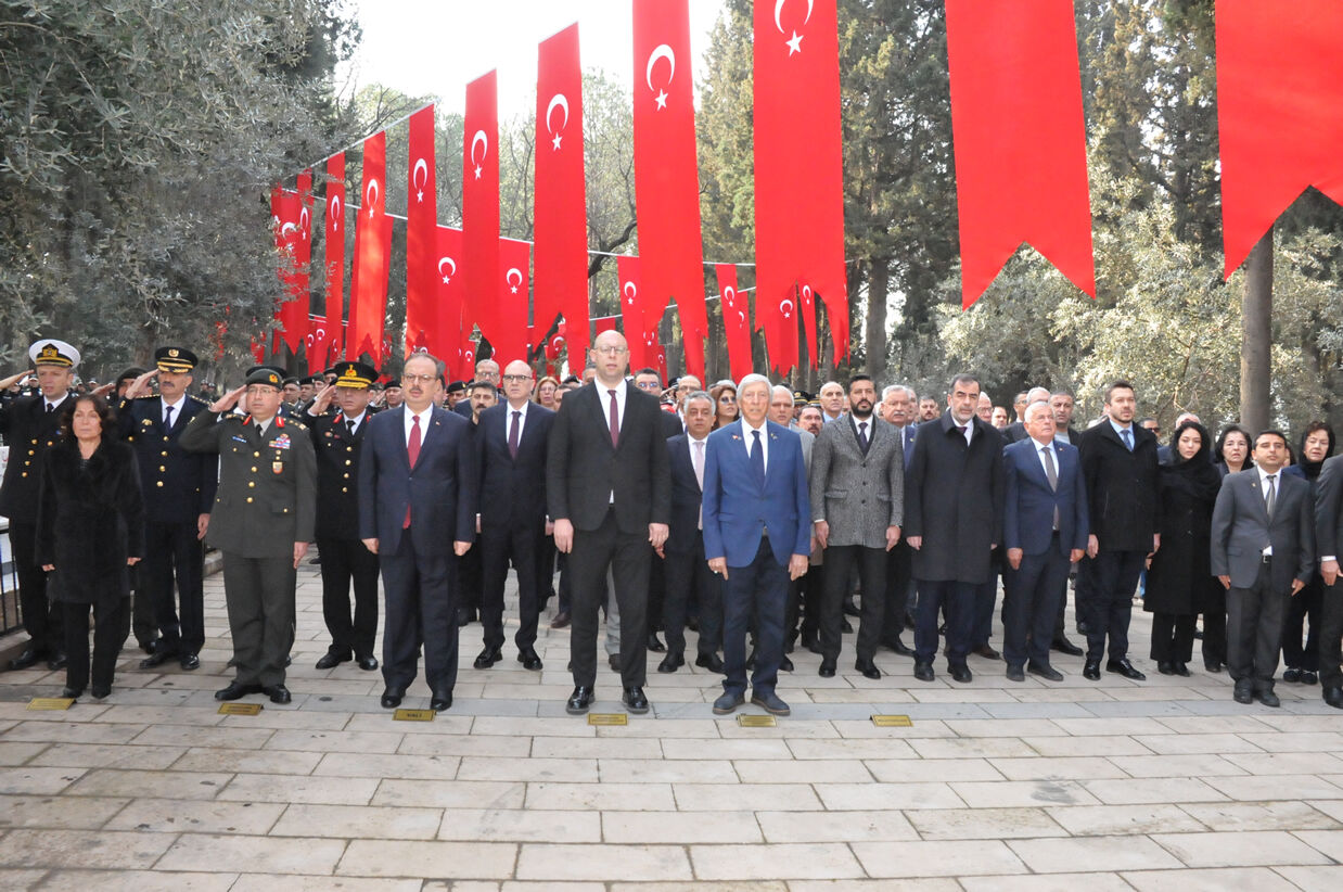 Canakkale Sehitleri Aydinda Dualarla Anildi 648169 5E8790D084Acce8F43385Ebf8F261F10