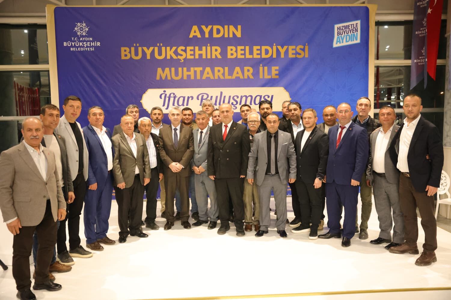 Cercioglu Kayaya Buyuk Baskan Diye Hitap Etti 648370 Fbf205D93825Aab58192317989Ebdbe6