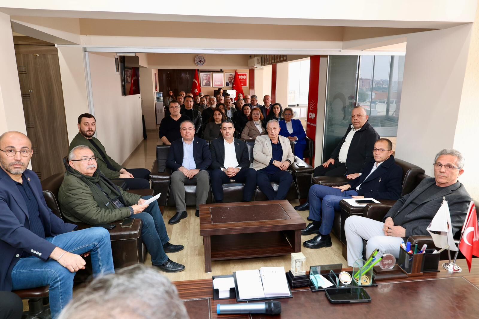 Chp Aydindan Aciklama Boyun Egmeyecegiz 648052 Ba14C2Ce89Fbb2C7F5Efeef490316D1F