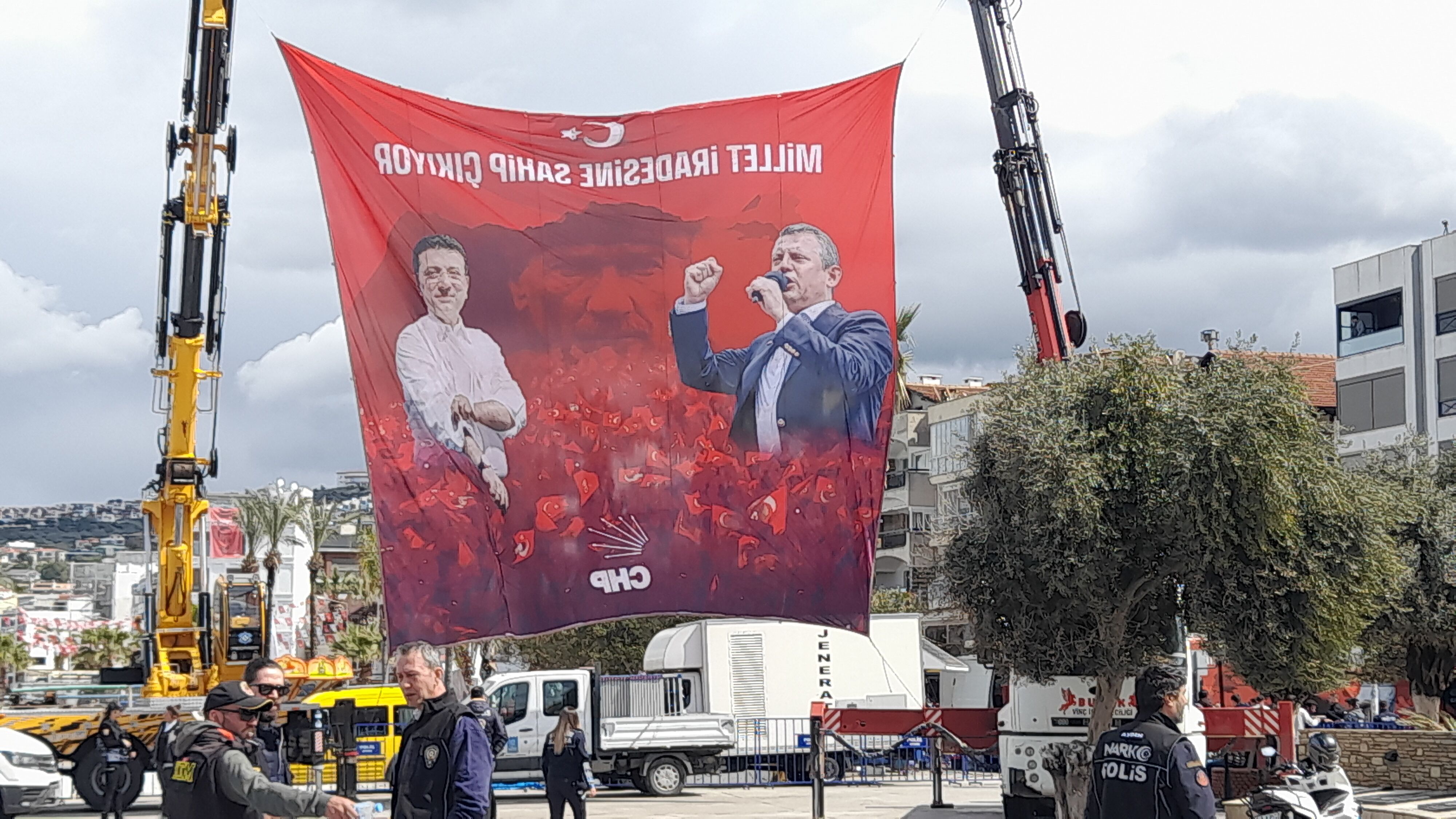 Chp Genel Bakani Ozel Kusadasinda 650757 A4E2Acab729B923E61D306599D95Ad54