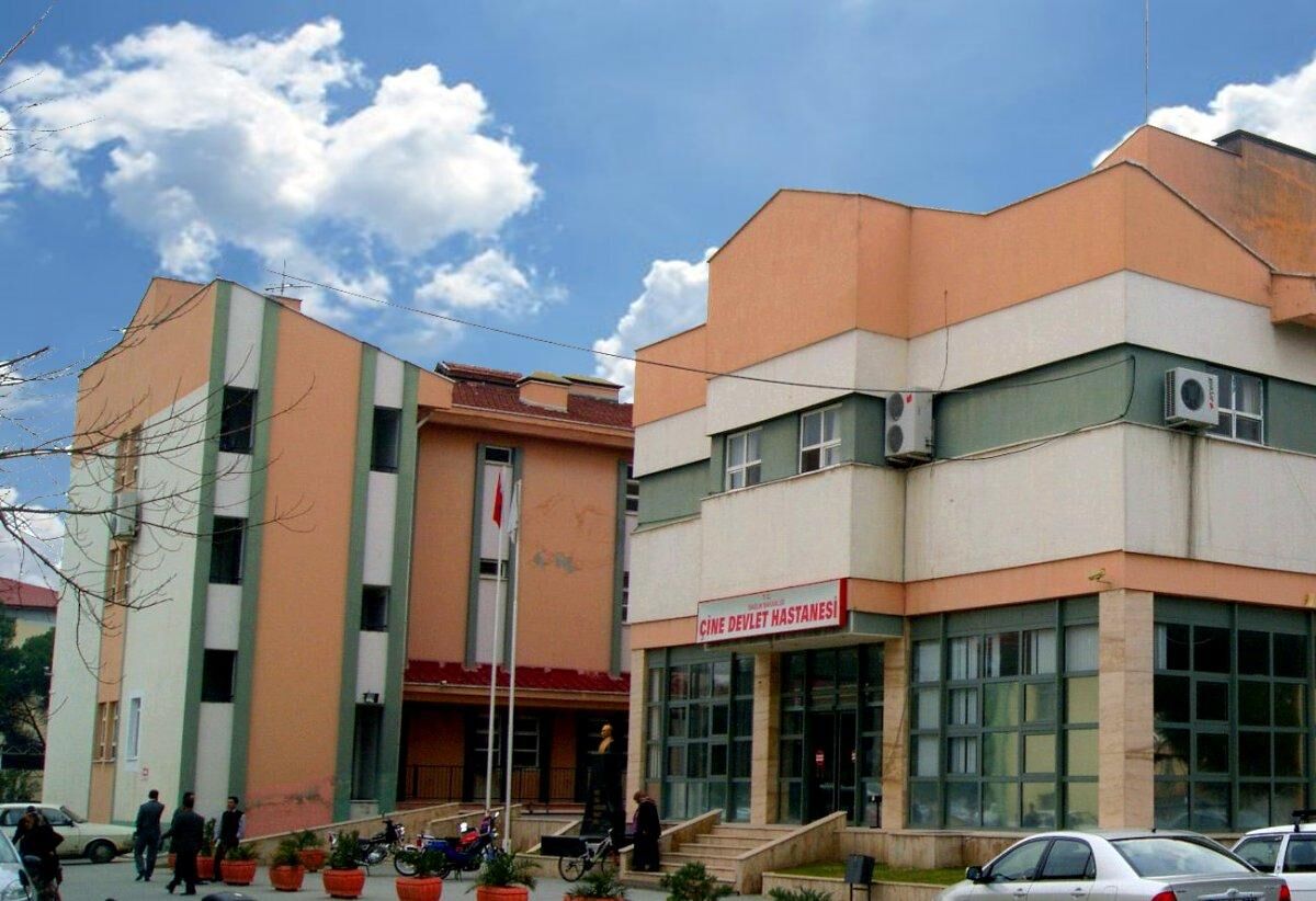 Chpli Karakozdan Hastane Arazilerinin Satisina Tepki 648536 66A55315C6B829Ce87D40Df1F91D84Bc