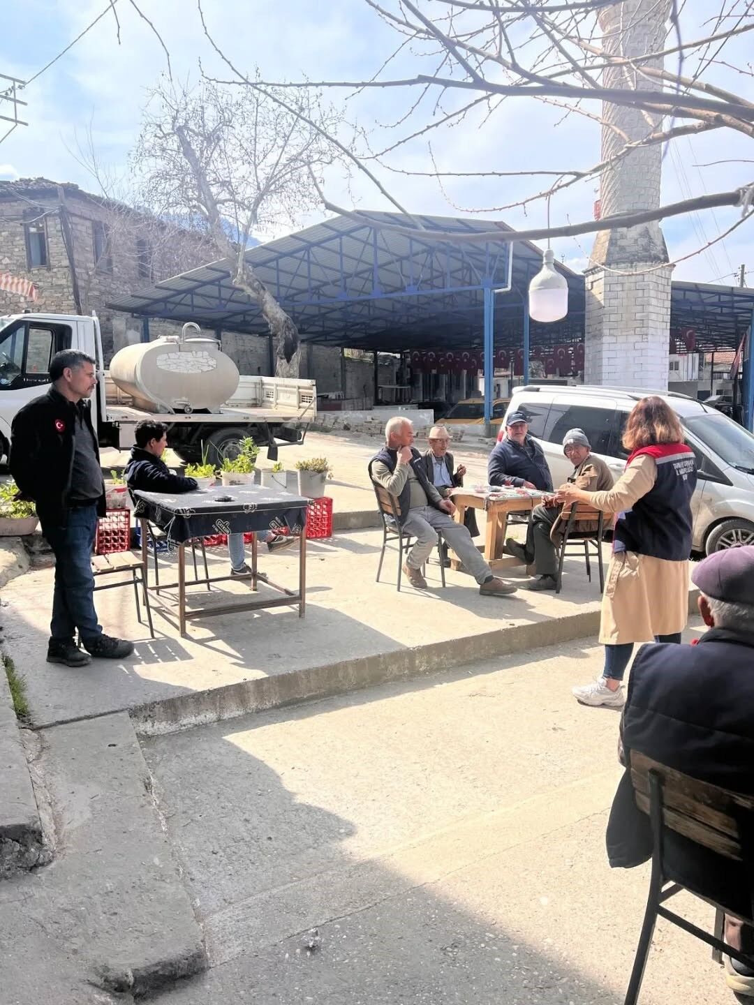 Ciftcilerin Talep Ve Onerileri Yerinde Dinlendi A3Ddb8Fd2Eddbd31659Ee39Dcdb0383D