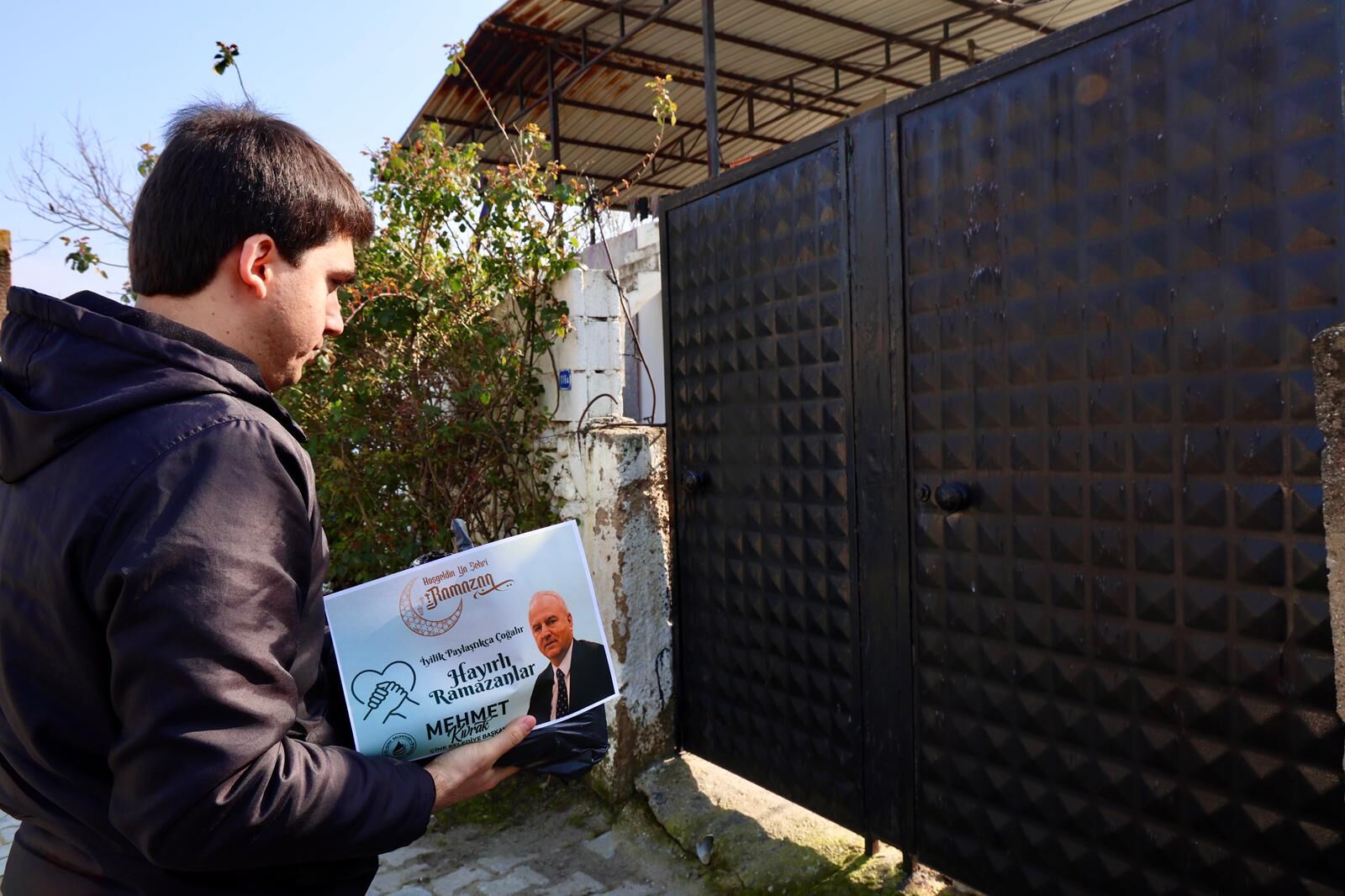 Cinede Ramazan Bereketi Sofralara Ulasiyor 643983 8F1Ac07Dab37A8398B669Fb35630320A