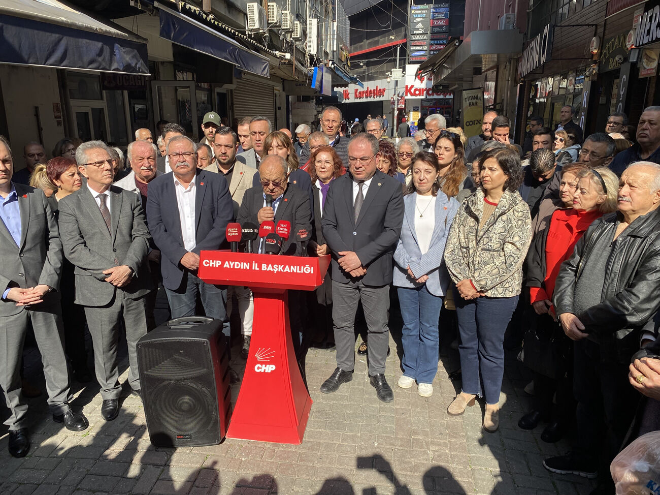 Cumhurbaskani Imamoglu Sloganlari Attilar 644725 453Be23934Ae85404Bc6Cd5F1717Ccea