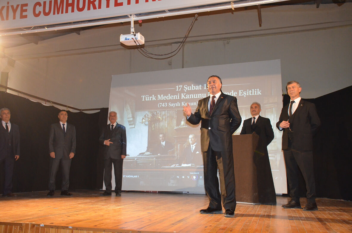 Cumhuriyetin Gizli Kahramani Kadinlar Oyunla Onurlandirildi 647085 8045F96C2830A00Bd76793Dff3Be8921