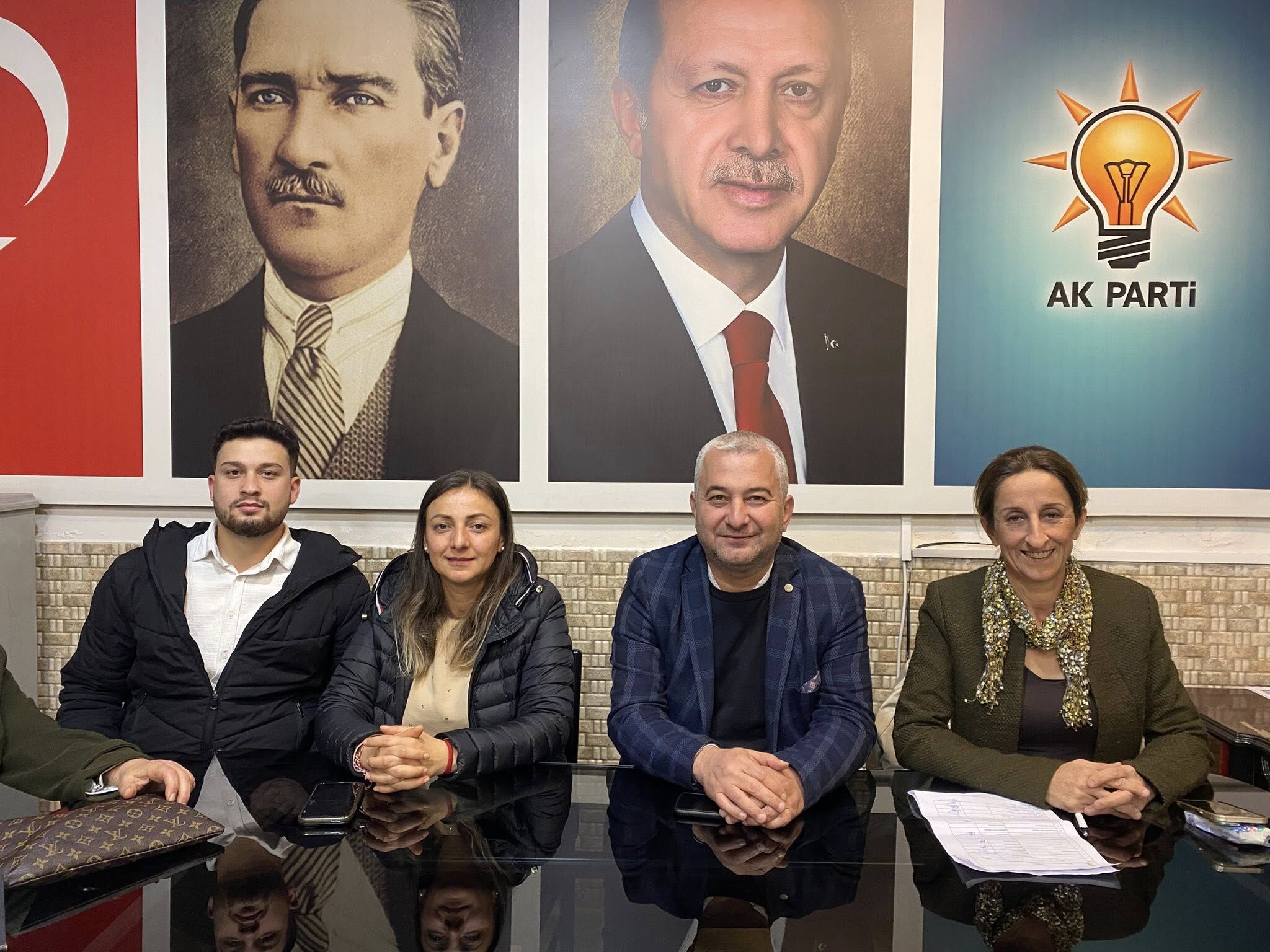 Demirden Ariciya Cagri Kocarli Halkindan Ozur Dileyin 643680 C875852C4244956E97C7C8C95094Bb15