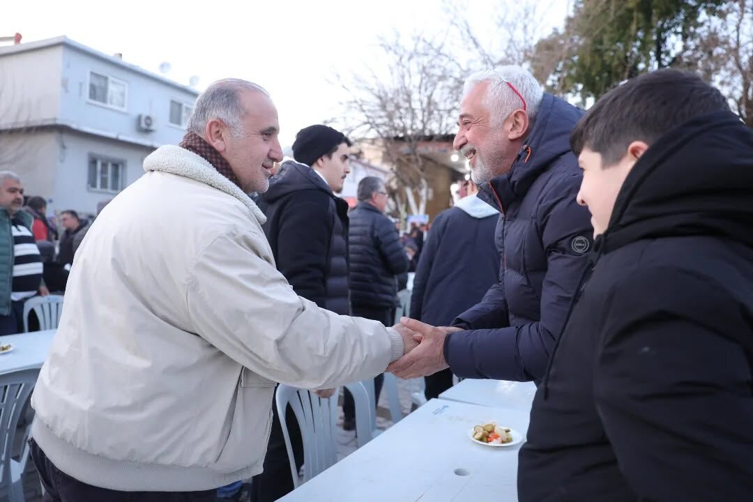 Deve Guresi Camiasi Mert Icin Tek Yurek 643259 08362Dbdf168733Db6Bbd0378879D835