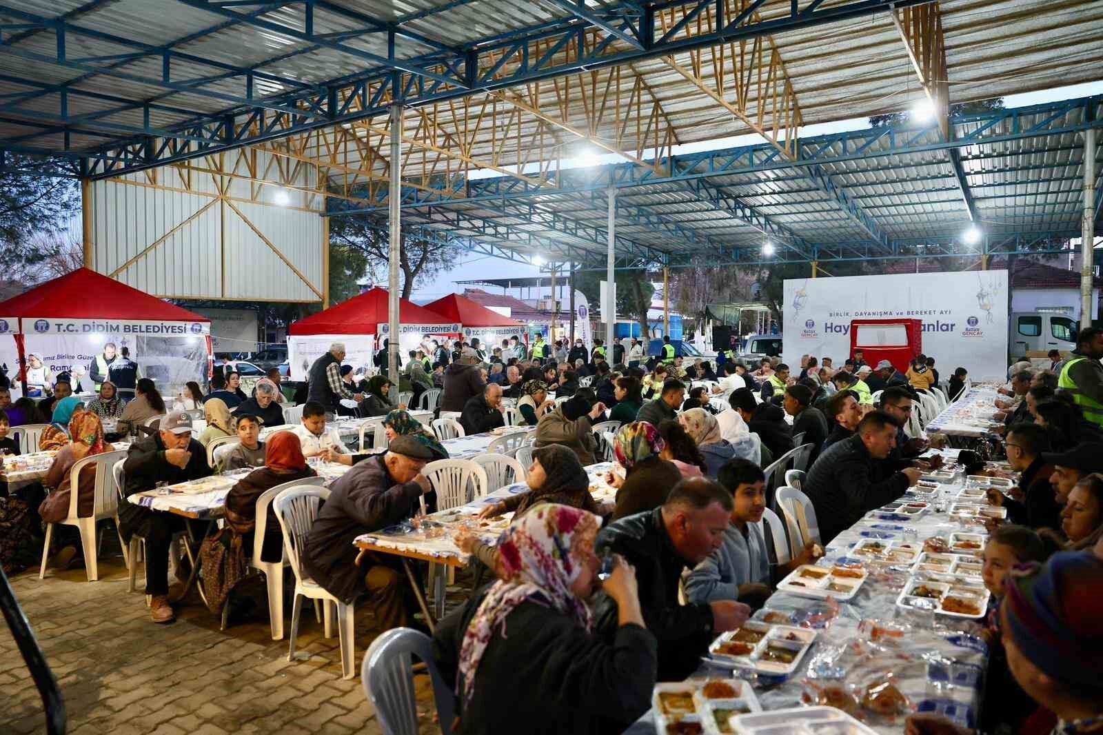 Didim Balat Mahallesinde Ramazan Bereketi Paylasildi Caff78Ca5B5Fca7325B97Ad588Fb5D5D