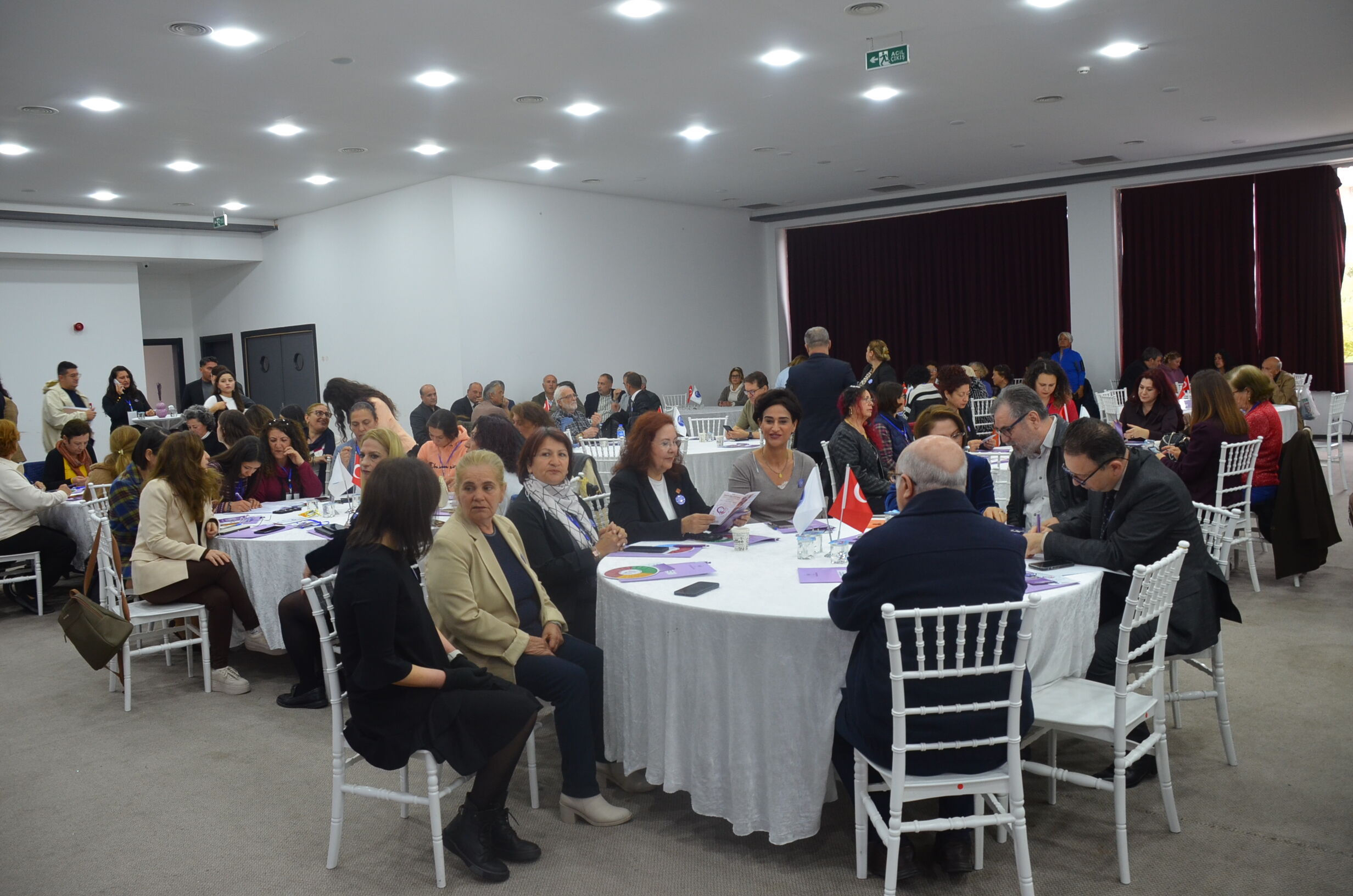 Didim Belediyesi Yerel Esitlik Eylem Plani Calistayi Duzenledi 651386 4Bfde183A29Aeab1F62776Dc22551E70