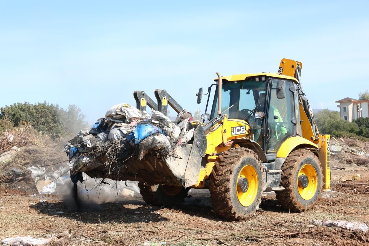 Didim Belediyesinden Akbuk Ve Fevzipasa Mahallesinde Kapsamli Temizlik 646945 0Fc946C6897364Ccaac22300D9577699