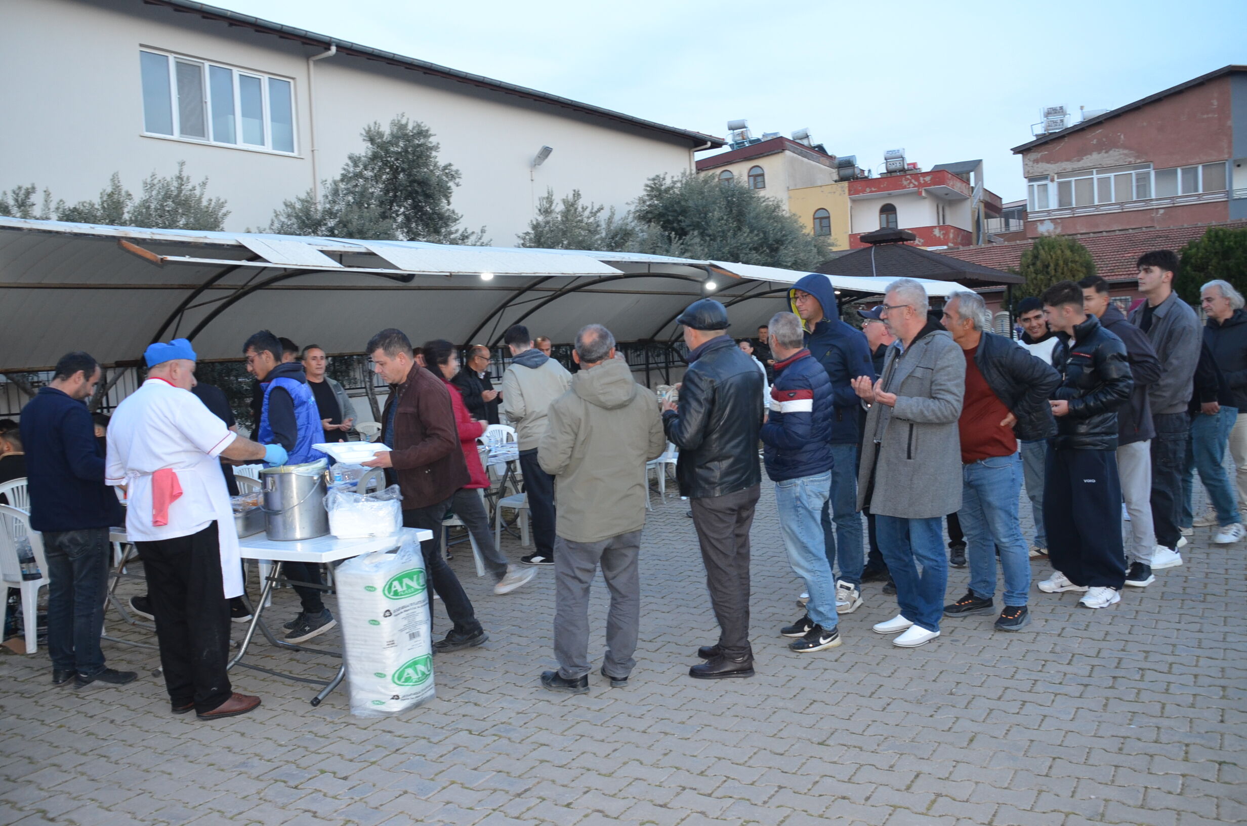 Didim Mem Ailesi Iftarda Bulustu 644695 6Eb139Dfe6Ae91Cb5D24D6F447Ff92B4