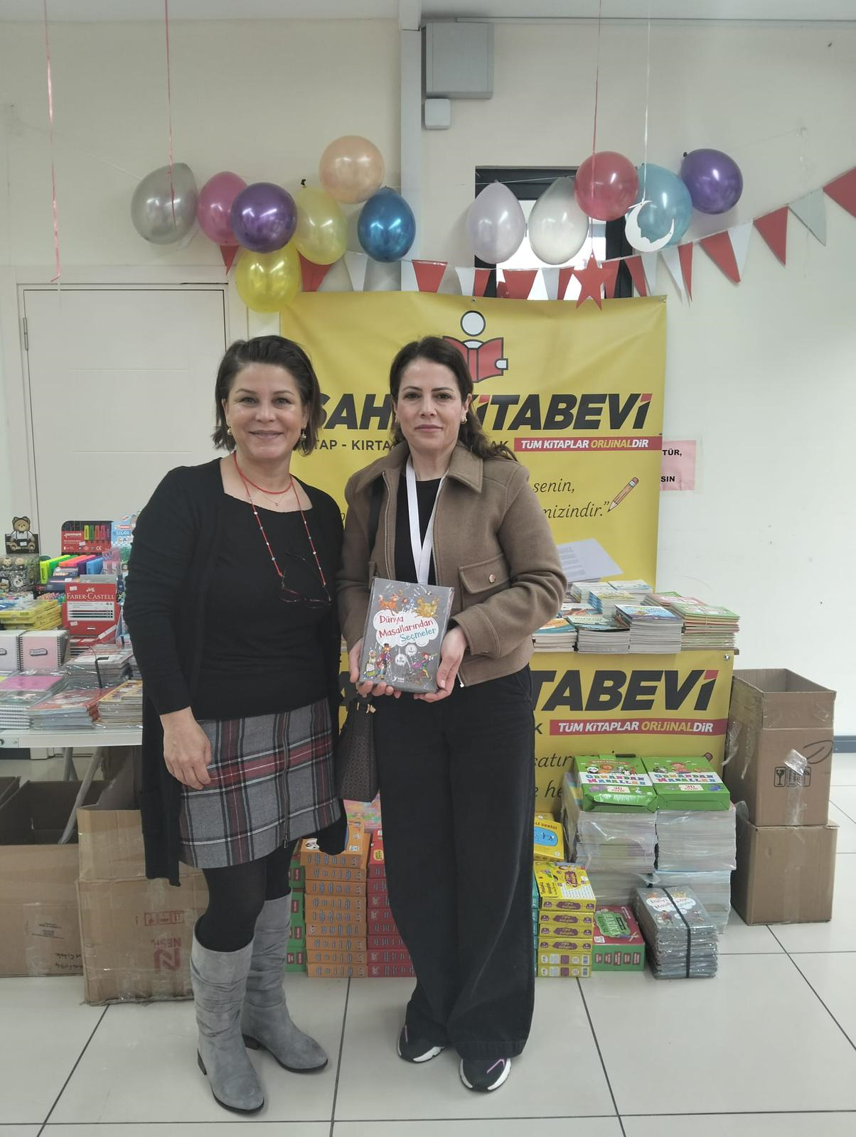 Didimde Anlamli Kampanya Koy Okullarina Kutuphane Destegi 651395 1De4Ff32C6E0342E1Fff4D533Aeec96D