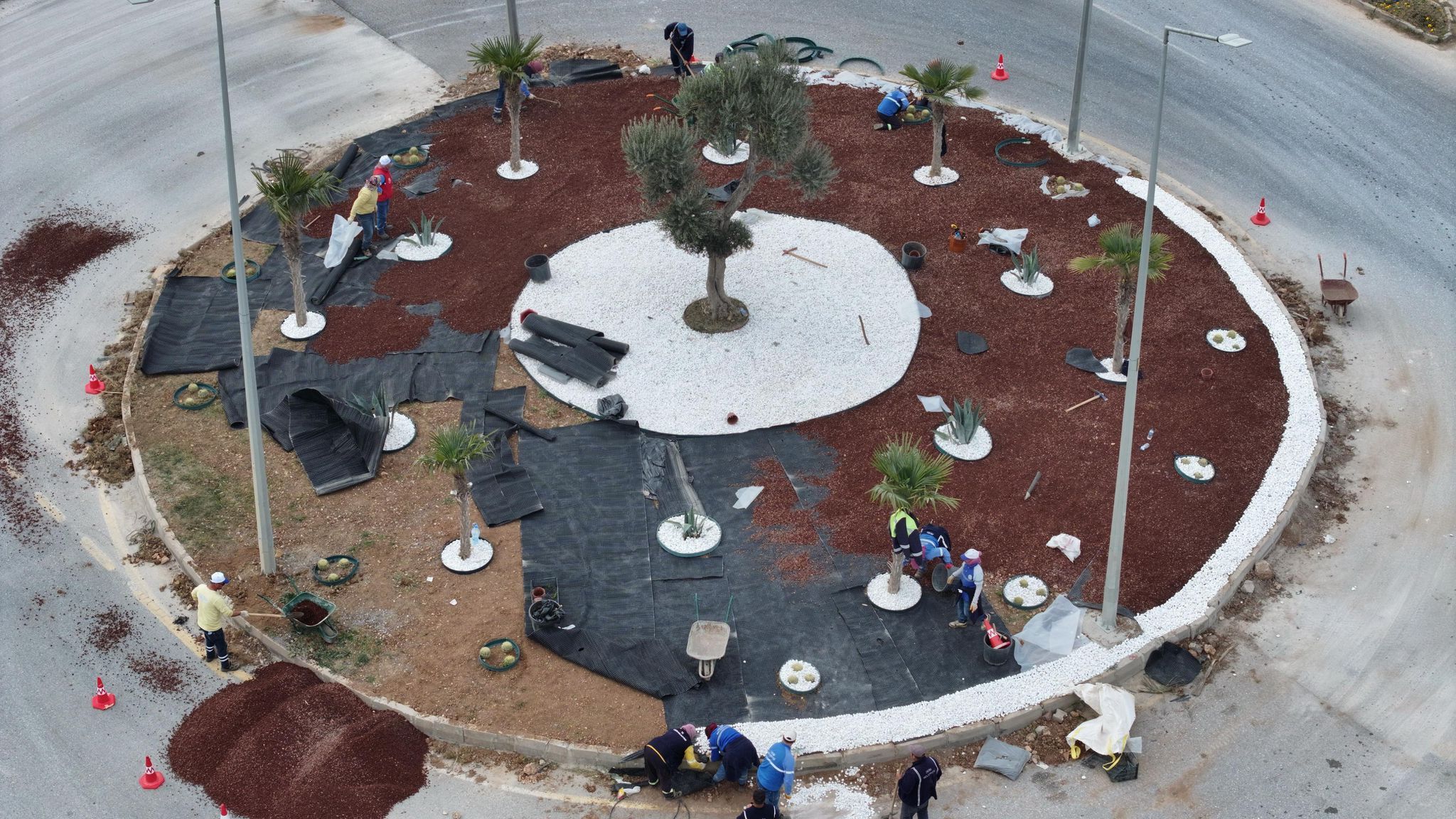 Didime Cikan Yollar Guzellesiyor 648661 A766Ab3Ff16473272A5E1Ec360Cefdfc