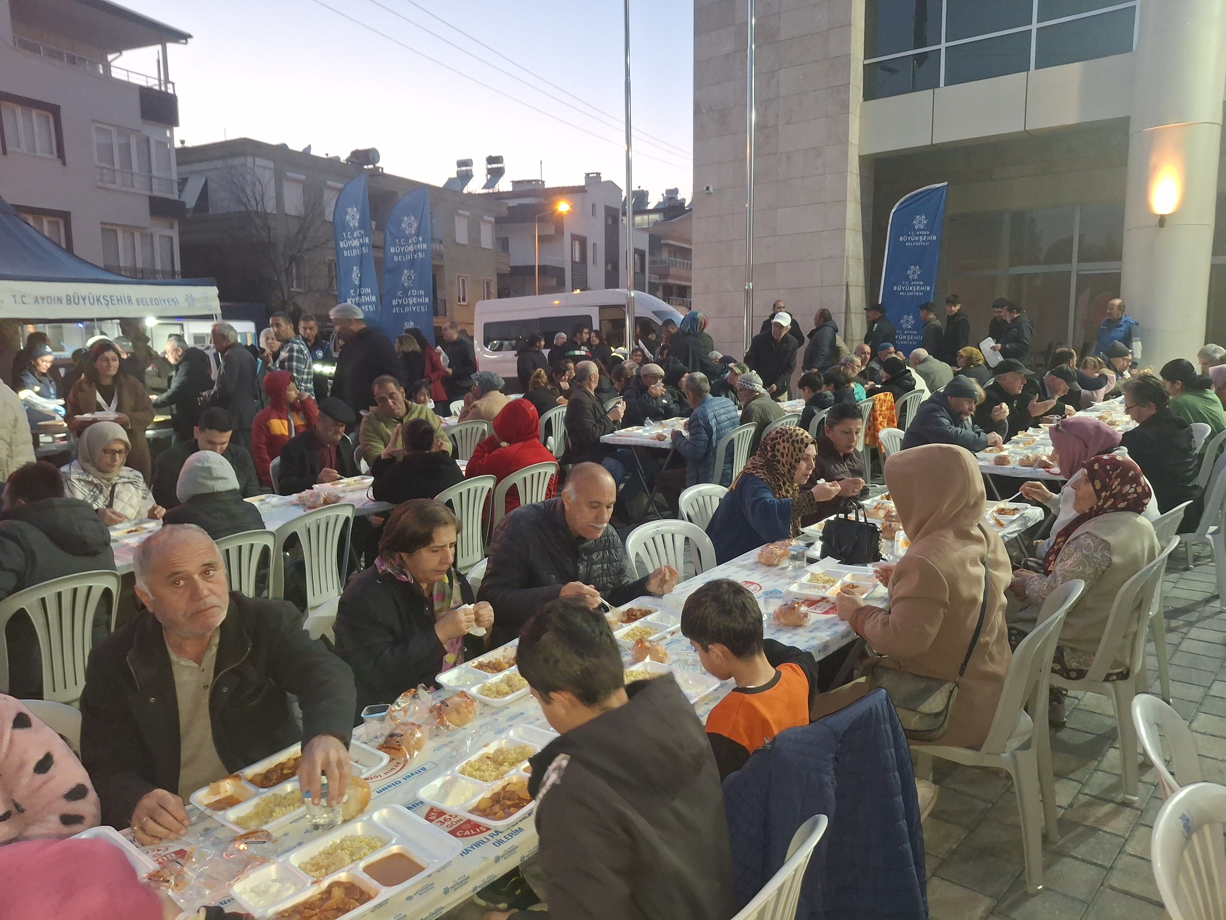 Didimliler Aydin Bsbnin Iftar Yemeginde Biraraya Geldi 643689 C56C661Fc2035D5F2761B35Db44213Bb