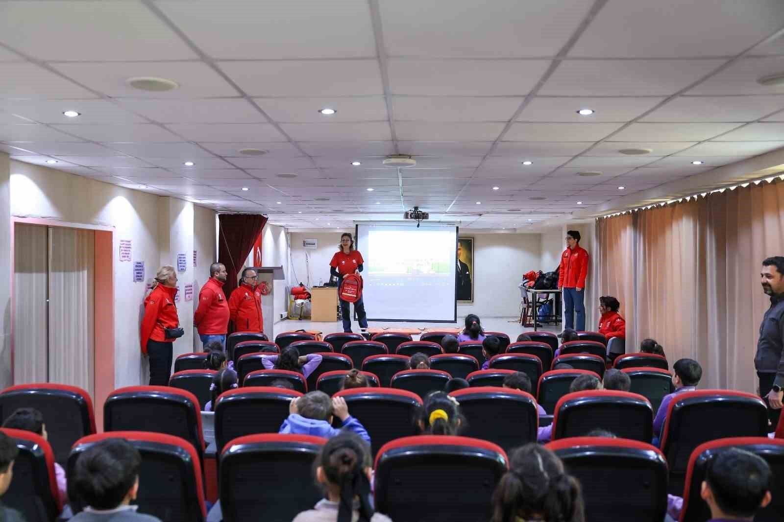 Efeler Belediyesinden Miniklere Afet Egitimi 6F318E261A1957B0Ccfe40Ade2095Ce1