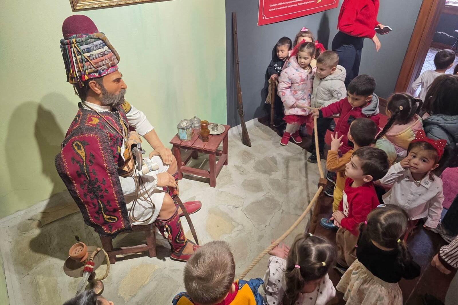 Efeler Belediyesinin Tarihi Meknlari Minikleri Agirladi 648329 Ece8983C72B70F5529Aebcb0B02F1829