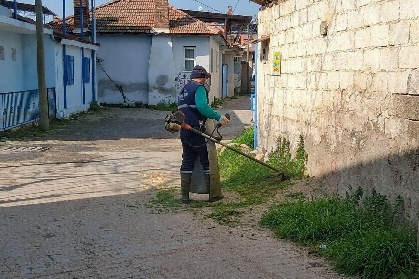 Efeler Belediyesinin Yesil Alan Calismalari Suruyor F0E044Ea1A7985D2Efb77Fbca6382493