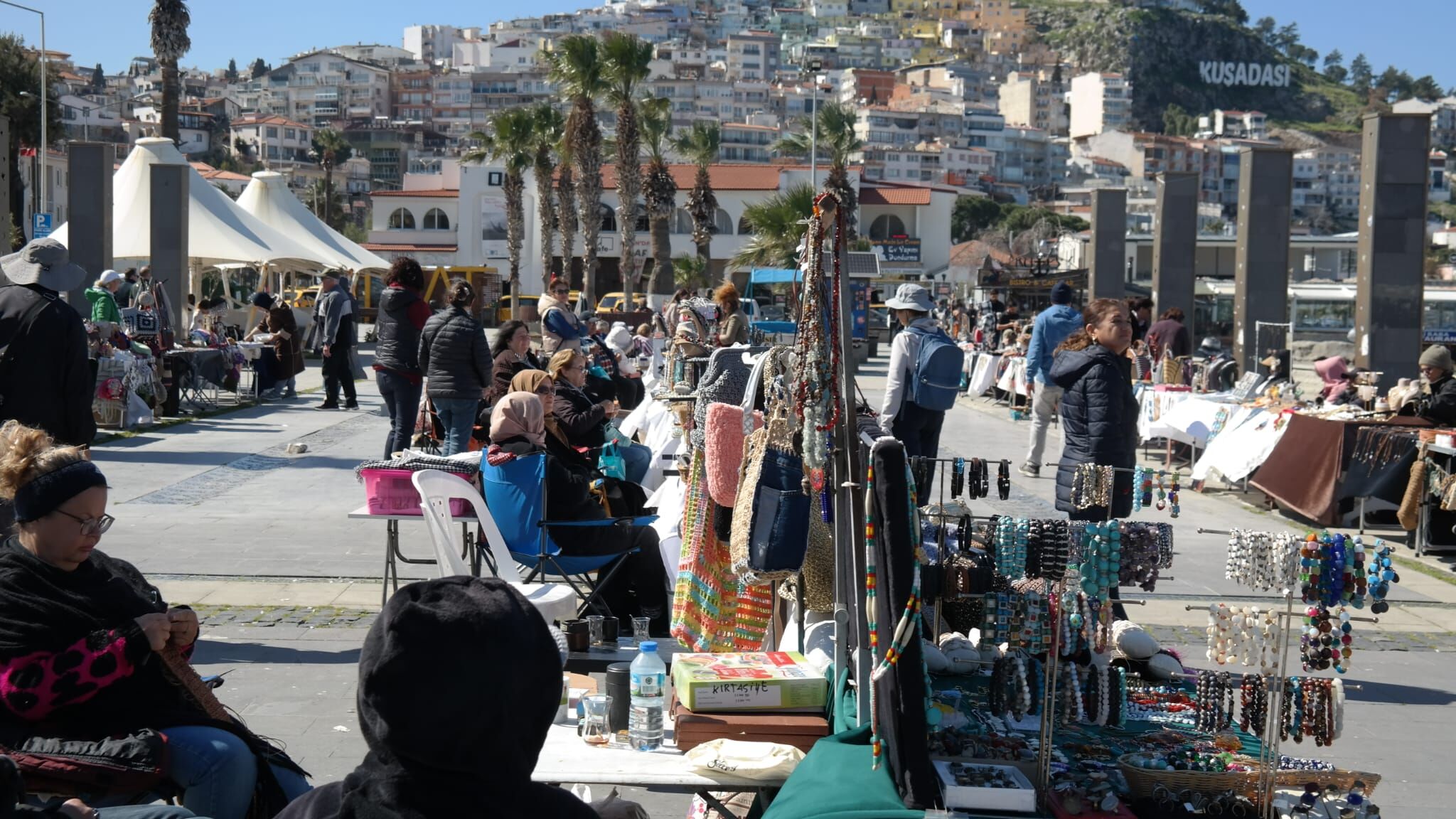 Emek Uretim Ve Dayanismanin Kalbine Kadin Eli Degdi 645105 02D36A64027F319Ed5A5187F41Aa9E12