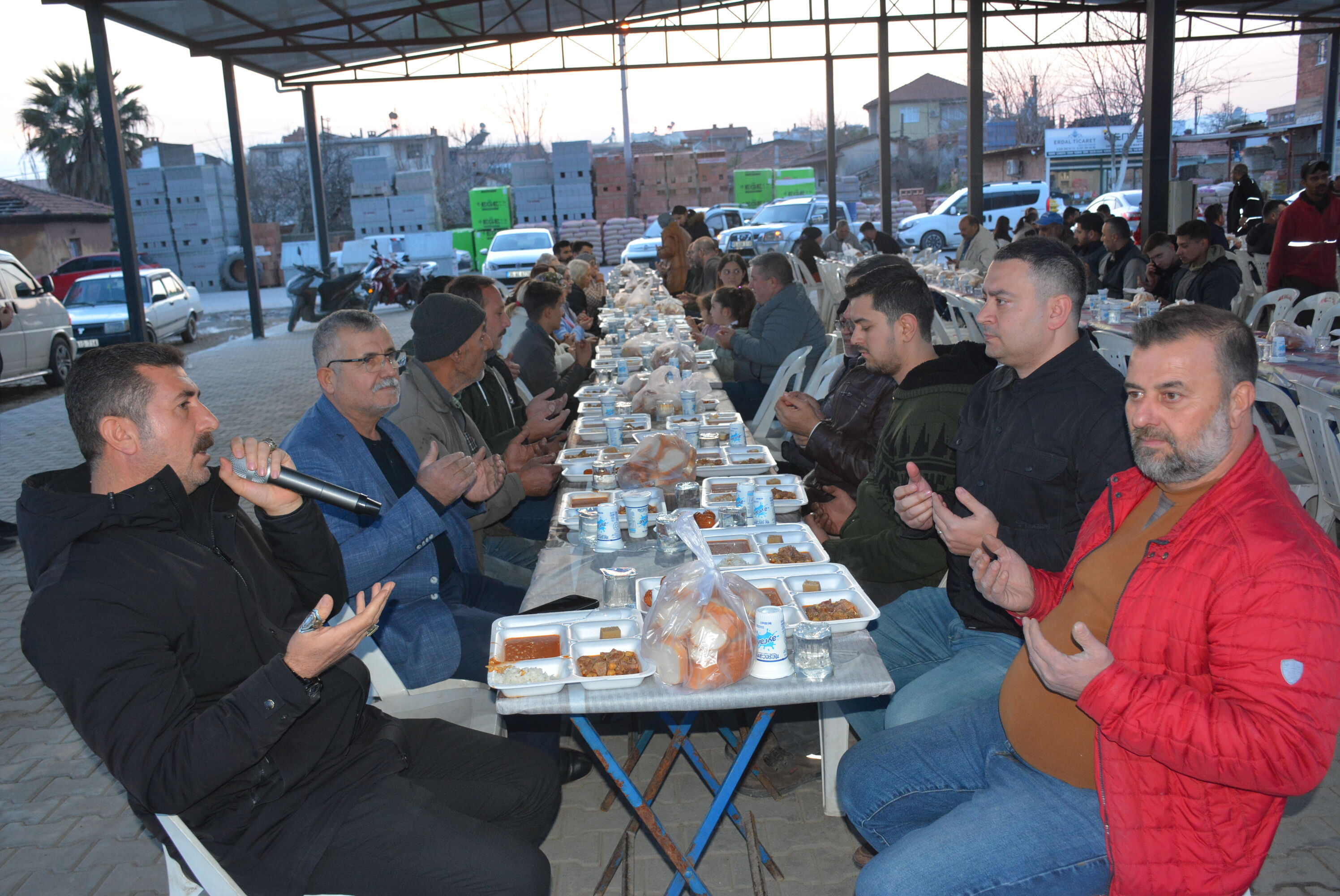 Germencik Sanayi Esnafi Iftarda Bulustu 644871 285E260129C584B82F9Bdd73Ec014Eda