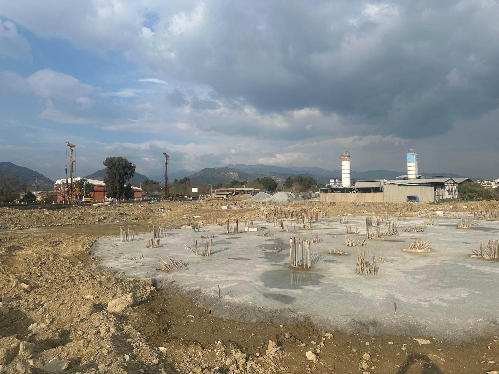 Incirliovada 164 Konutluk Toki Projesi Basladi 649940 Dfdeeb5Ae3A4Dd28C3D30C84Fb697986