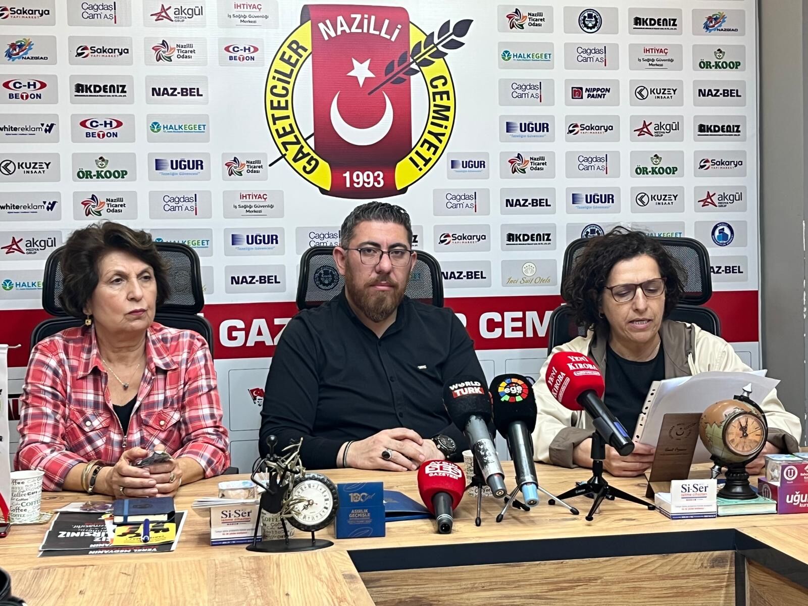 Kadin Dayanis Platformu Ngcyi Ziyaret Etti Adalet Saglanana Kadar Susmayacagiz 651446 F960A252Edb6F393Fdbb477E75045224