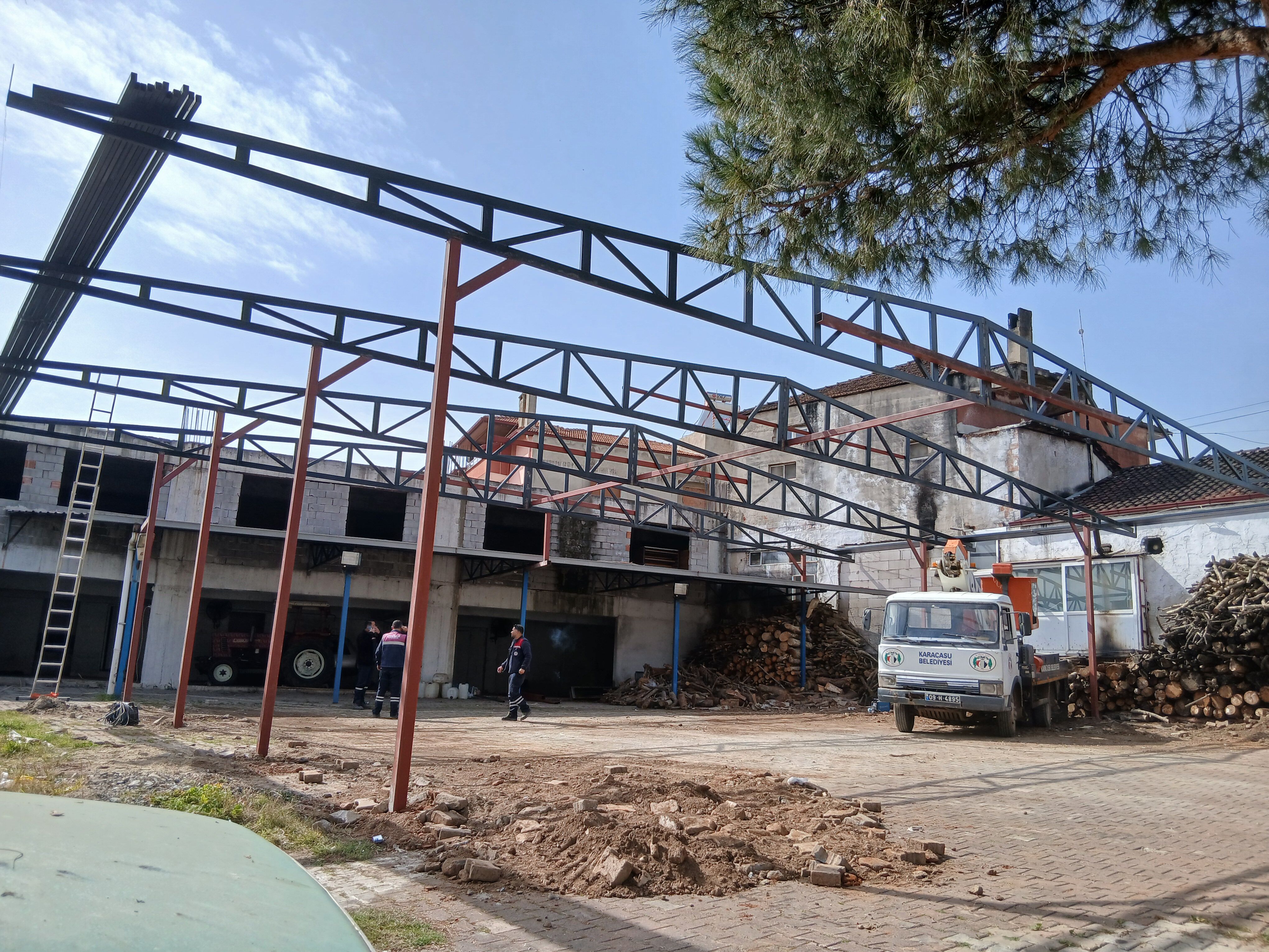 Karacasu Belediyesi Cuma Mahallesi Cemiyet Alanini Yenileniyor 649612 D372282E88C80706Eee30C88F12Ba946