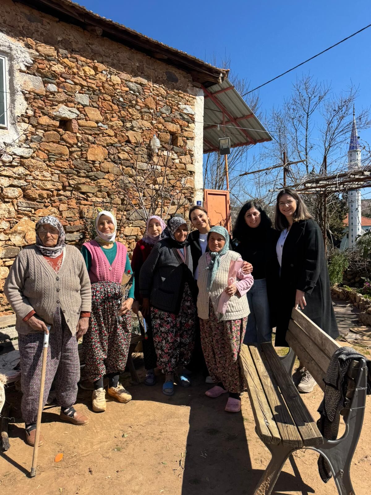 Karacasuda Chpli Kadinlar Gonullere Dokundu 645725 7E44Ae11Dc20F92577Da6Bd921Ec9F75