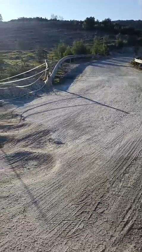 Karacasuda Isyan Ettiren Yol Dsi Gelsin Bu Yolun Halini Gorsun 646636 0Fdf2C347C18D3C23D83F03Ce3C99345