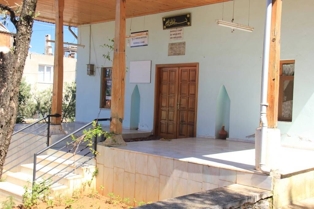 Karacasuda Osmanli Mirasi 2 Asirlik Burmali Camii Ayakta 647486 09A7706F8F55F0A38Ffe9E6F9Ced909B