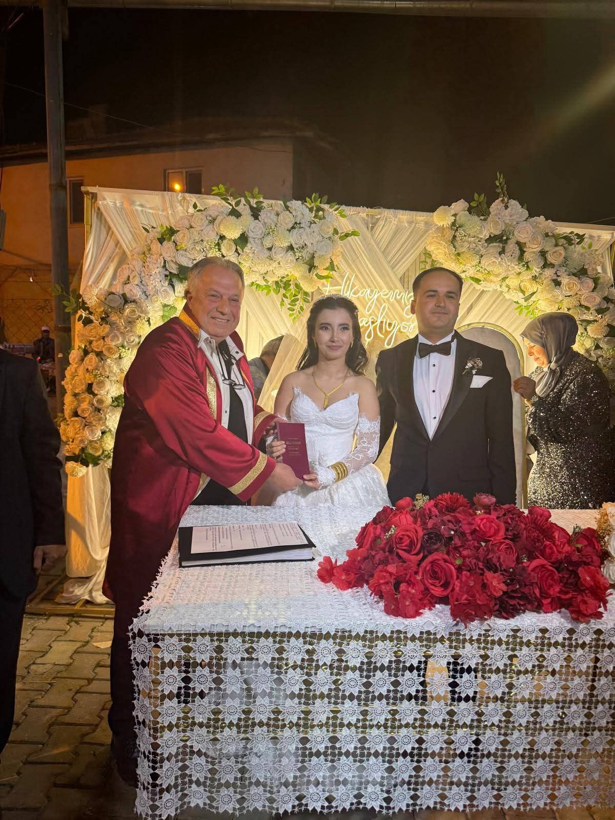 Karacasulu Muhtar Oglunu Evlendirdi 649146 30Cd30Bb7D3F597686C794420Ea4B25E