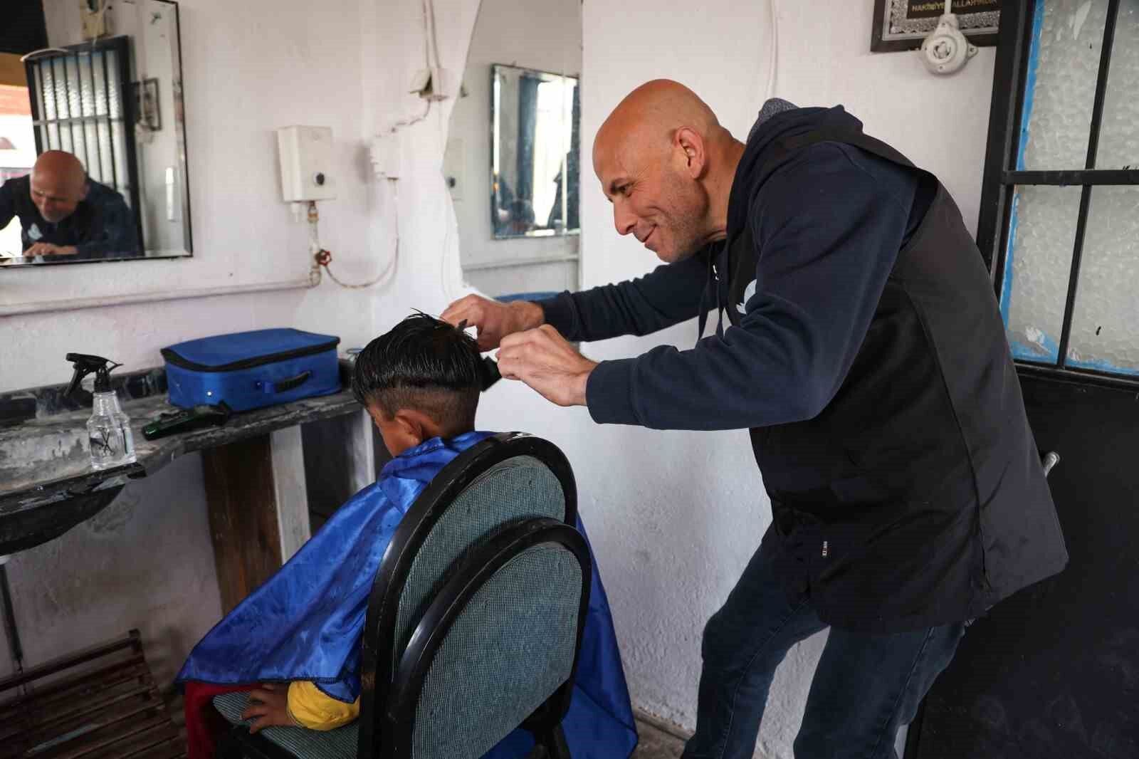 Kocagurlu Cocuklara Bayram Tiraslari Efeler Belediyesinden B20115A73Df537Cf188B921A27Cef5Be