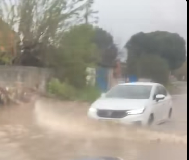 Kocarlida Araclar Plakasiz Kaldi 650734 Aa9B90C99Cd1044Bcb302B08B0350E67