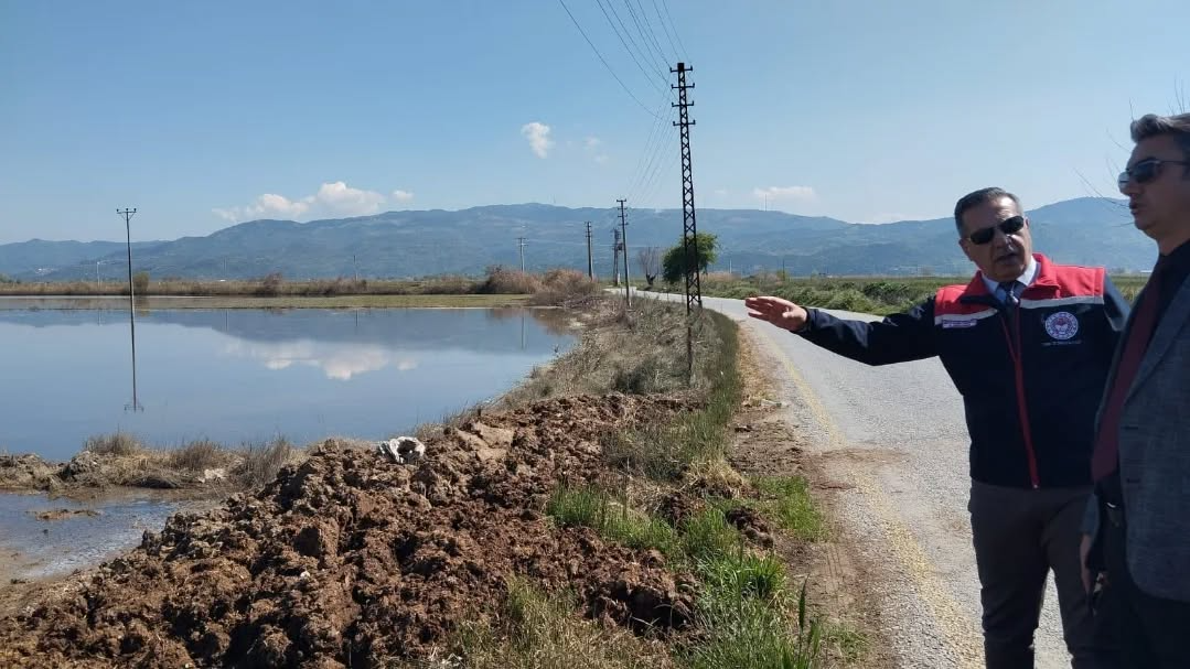 Kocarlida Sel Yaralari Sariliyor Hasar Tespit Calismalari Son Asamadi 650105 0821Ac7Df66Bb3080Bc7136Cd9284547