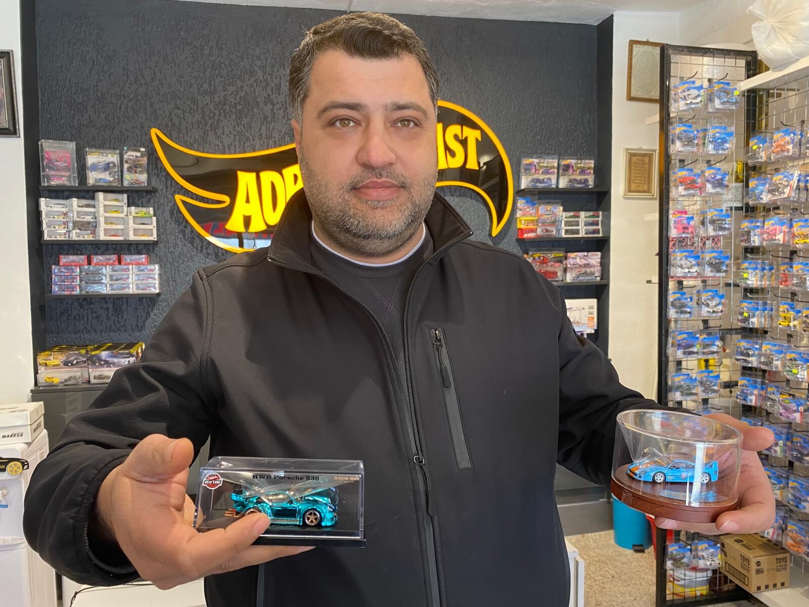 Koleksiyoncularin Ugrak Noktasi Oldu Hastaneden Model Arac Satisina 645612 A4Faf3657273C764E592D4Aea913Efb7