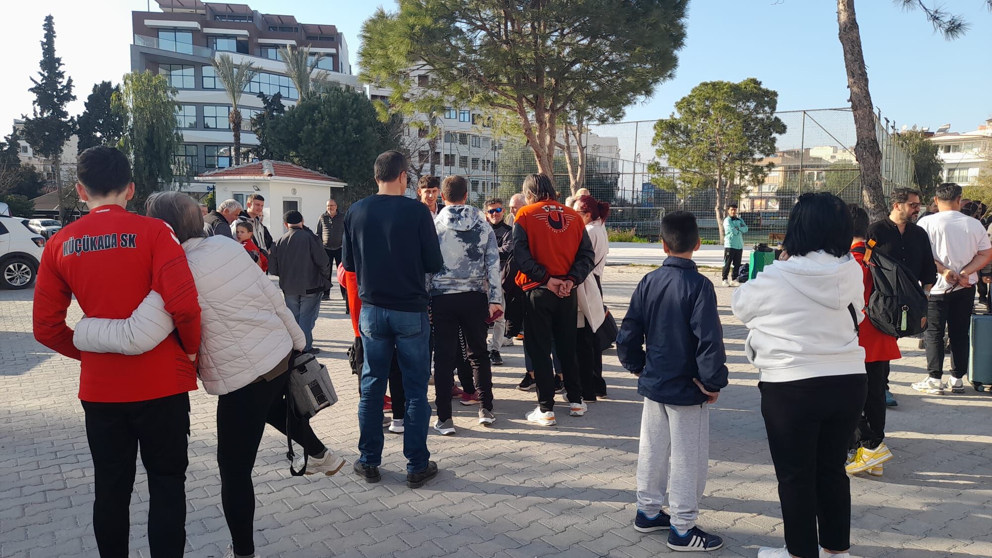 Kucukadaspor Kafilesi Kusadasinda Aileleriyle Kavustu 645764 50D8Fd90A4F1C09F8332F76699E54Ab9