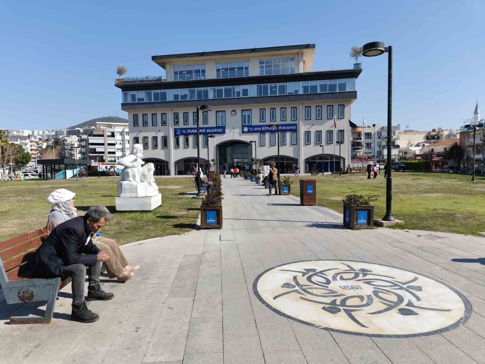 Kusadasi Mart Ayinda Yazi Yasadi 8D3D699Fa0F8F16F45484538B5Cce3E8